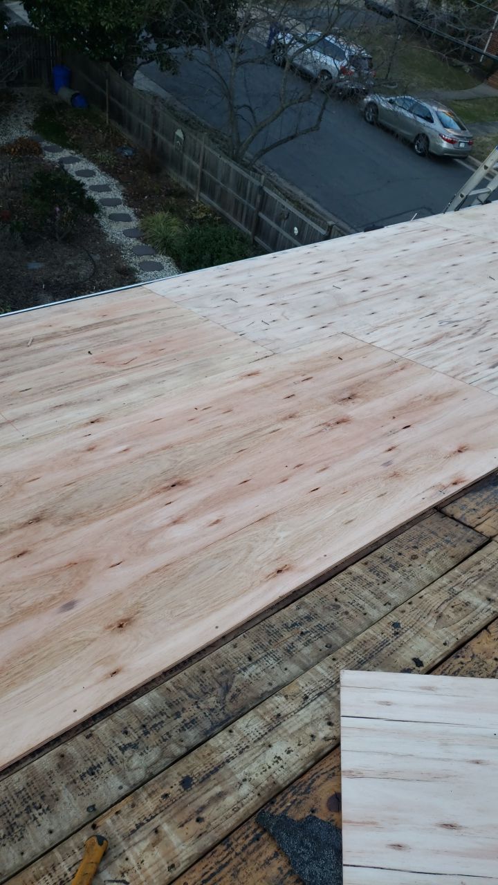 Alexandria Landmark Pro MD Resawn Shake/Flintlastic SA Project by RM Banning, Inc.