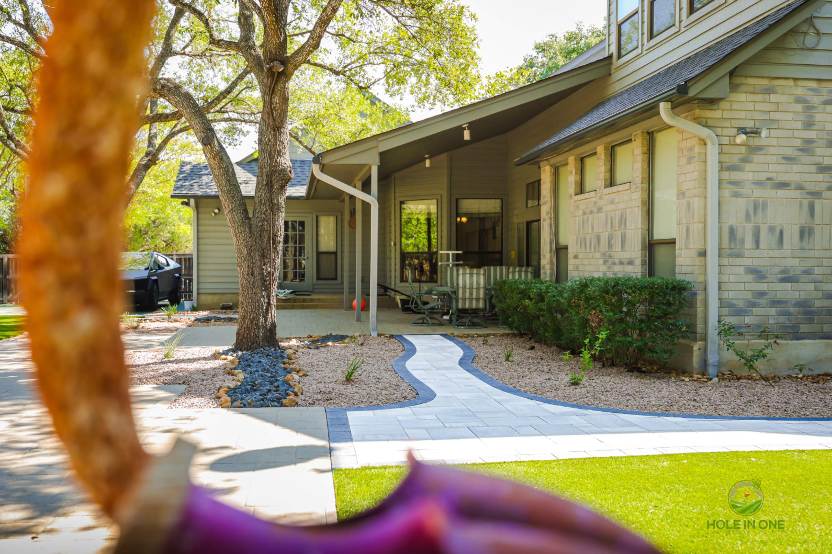 Chase Oak, San Antonio Tx. by Hole In One Lawns, LLC