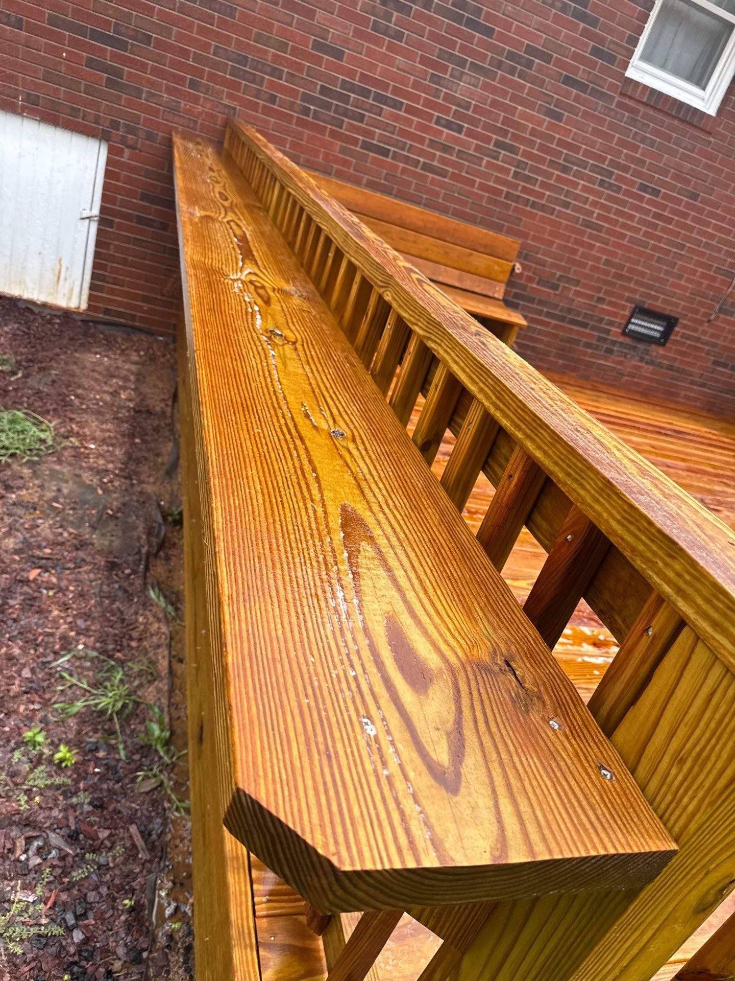 Wood Deck using Wood Sealant by DuraSeal