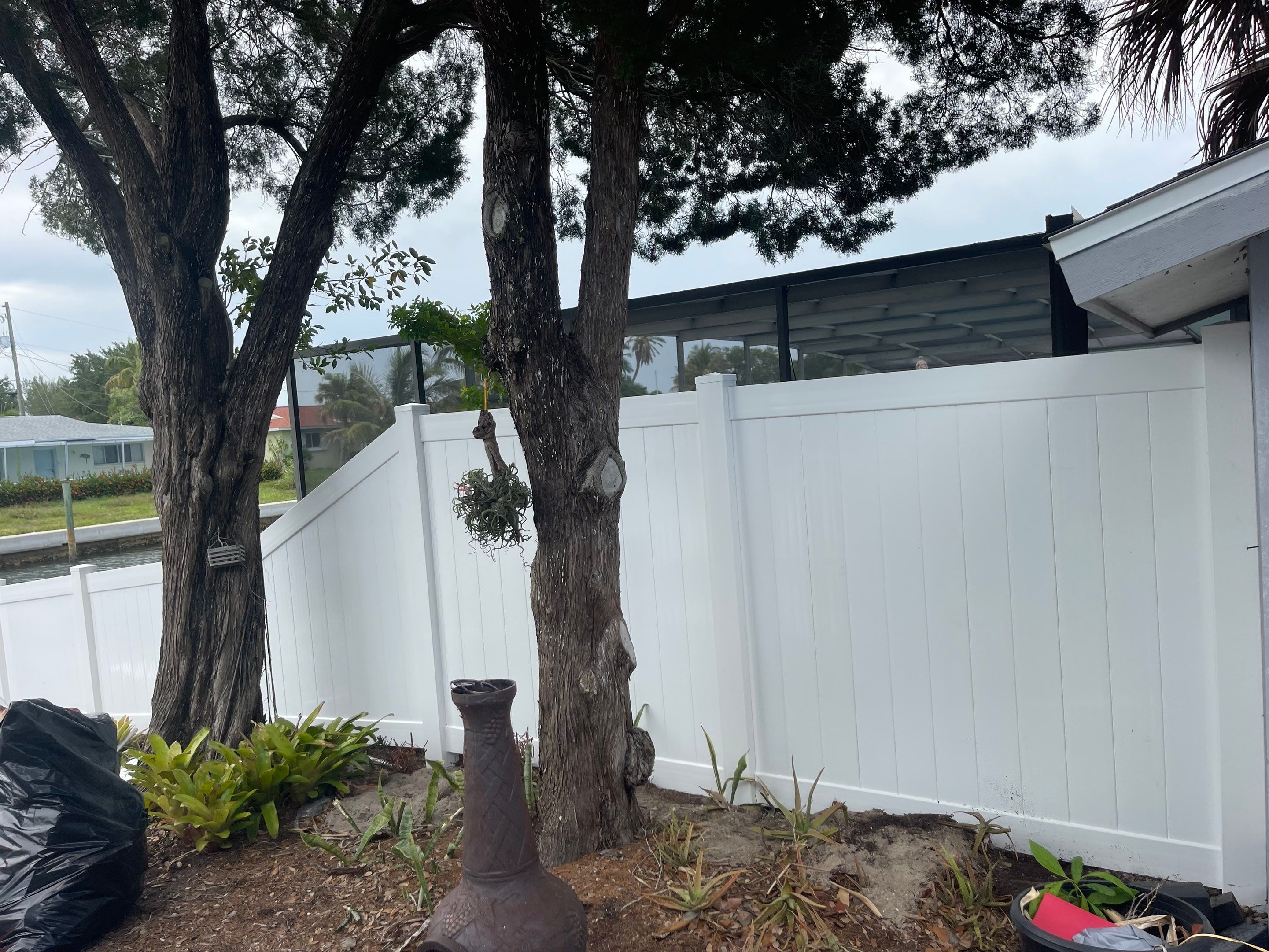 Bradenton, FL 6 ft. Tall White Vinyl Privacy Fence by Asap fence and gates, LLC