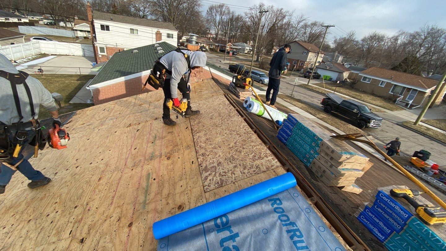 Roof Replacement using CertainTeed Landmark by 180 Contractors