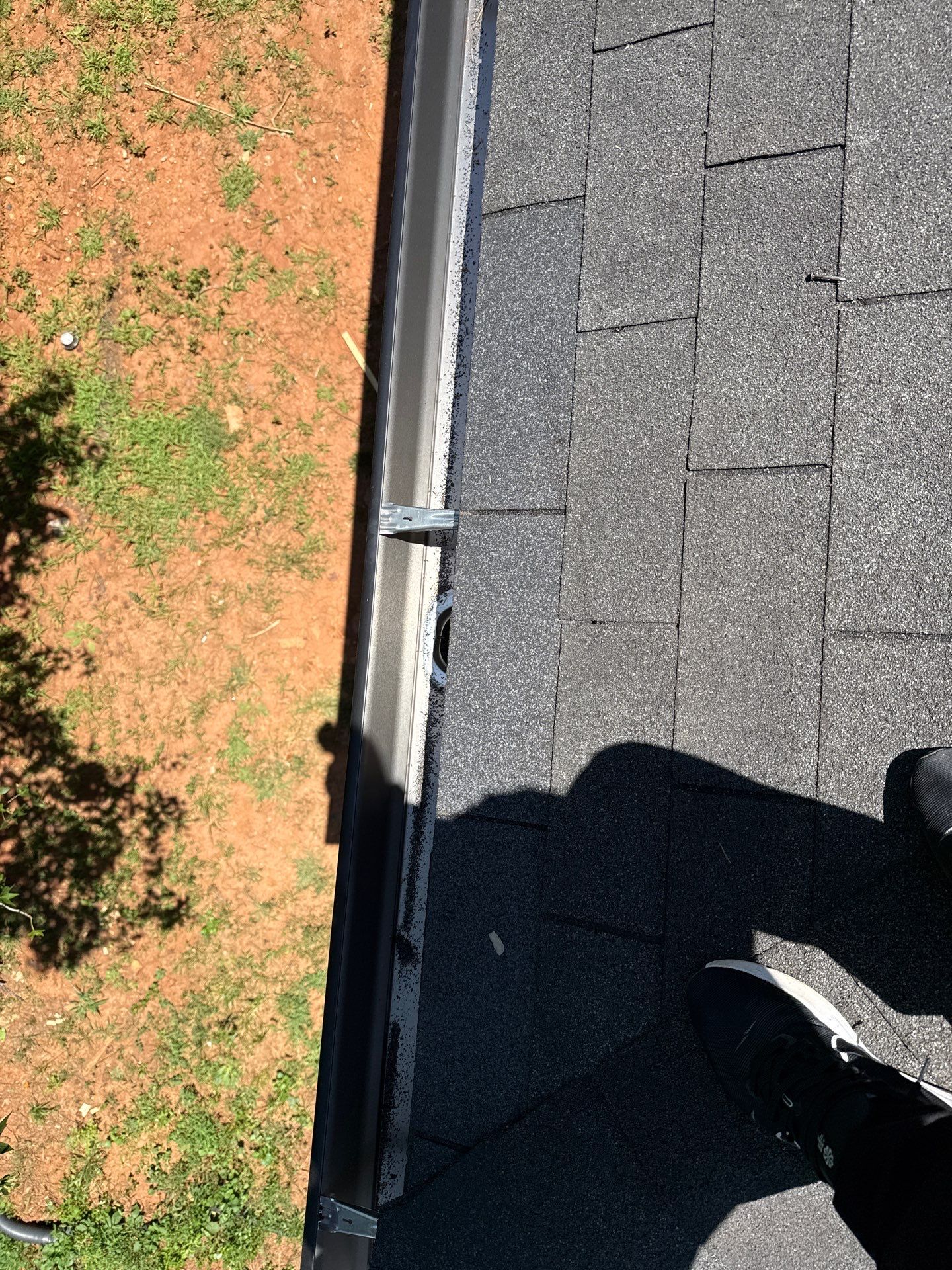 T & L ROOF featured photo.