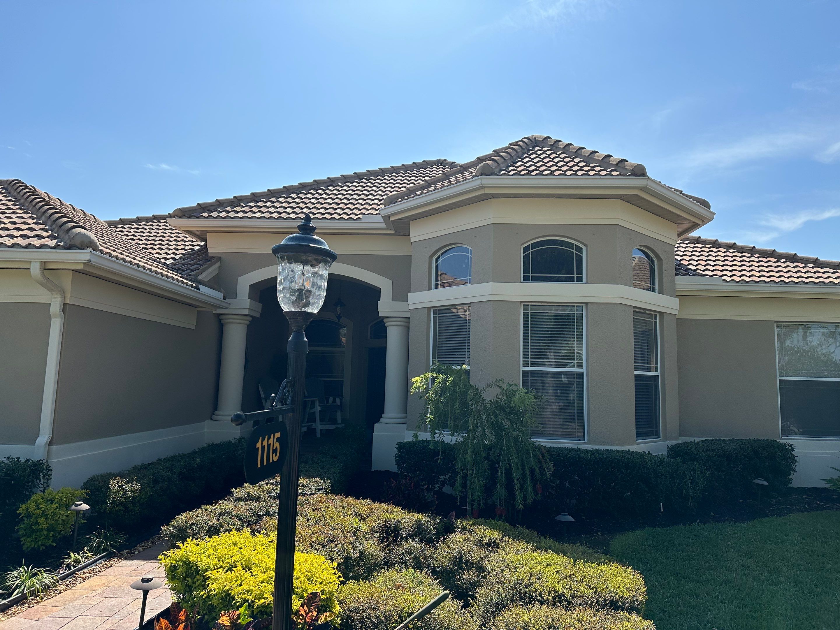 Concrete Tile Roof Cleaning in Winding River Community, Bradenton, FL | Sunshine AquaWash by Sunshine AquaWash