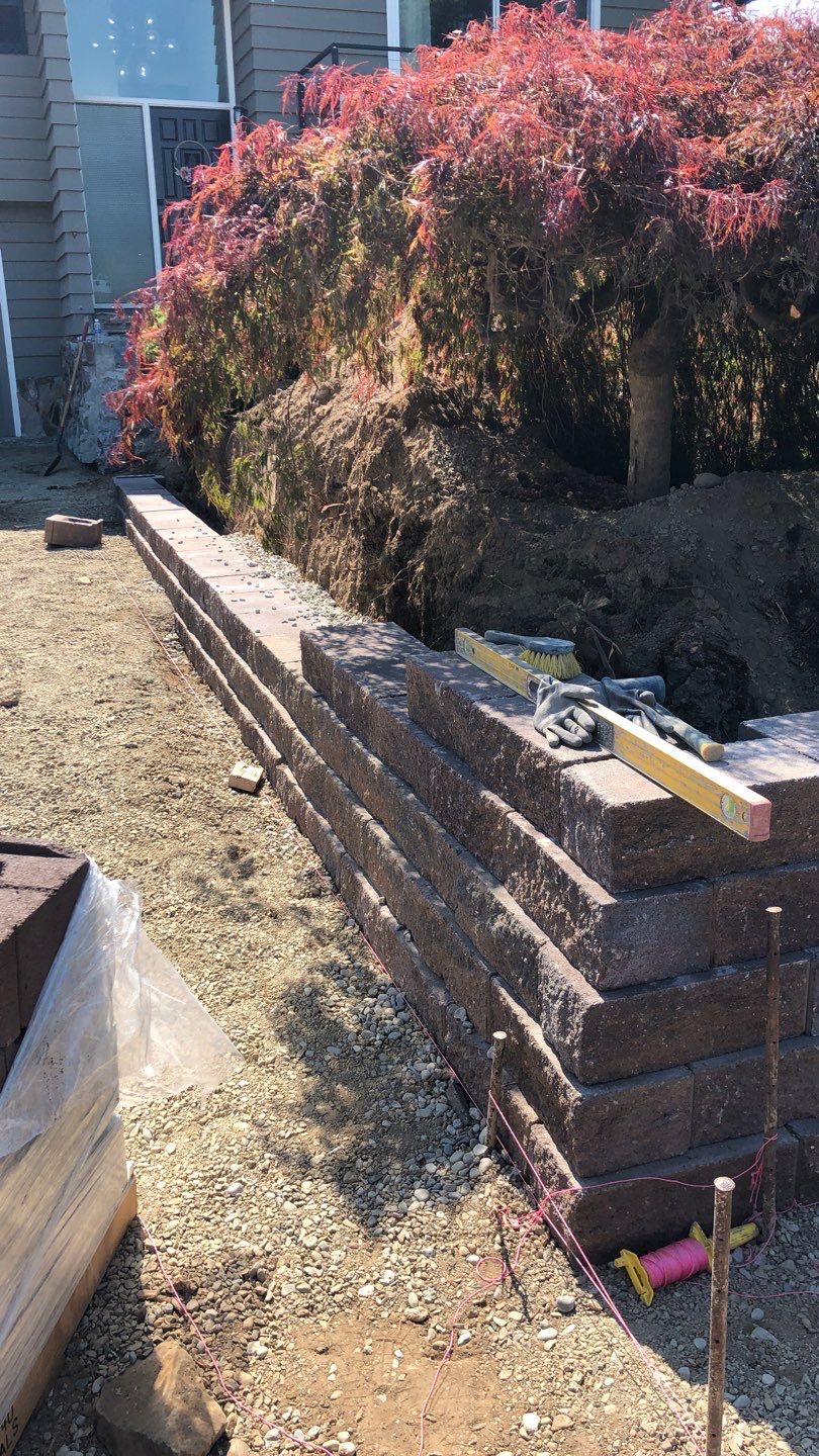 Justin | Retaining Wall, Landscape Project  by Jireh Asphalt & Concrete Inc 