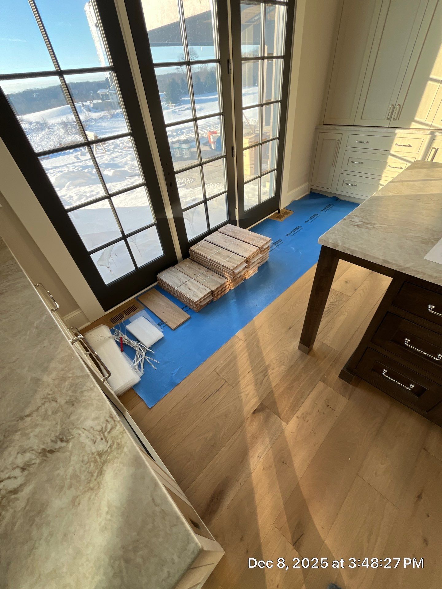 A DREAMY DEN & Matching Hardwoods for this New Build by RTBaldwin Hardwood Floors