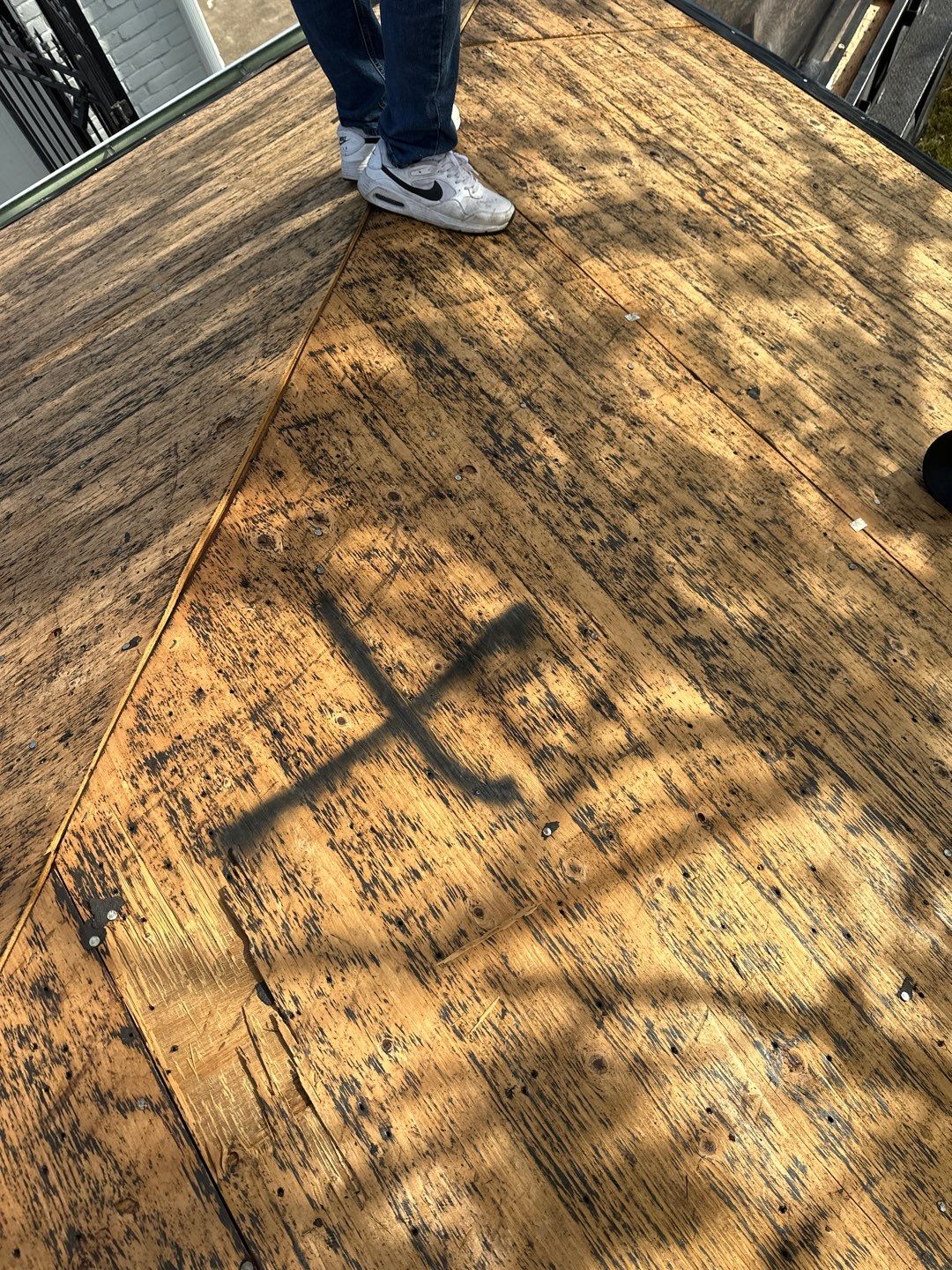 Residential Roofing Installation using Owen's Corning Duration (Lifetime) Shingles by Roof Repair Company
