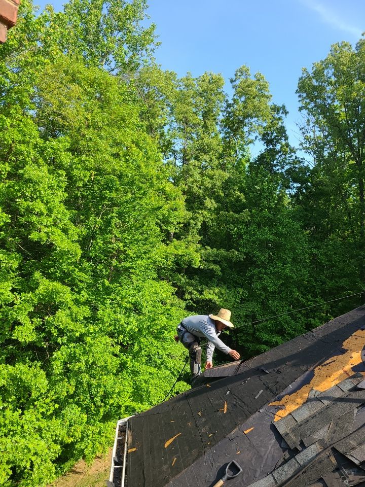 Clifton - CertainTeed Landmark Charcoal Black by RM Banning, Inc.