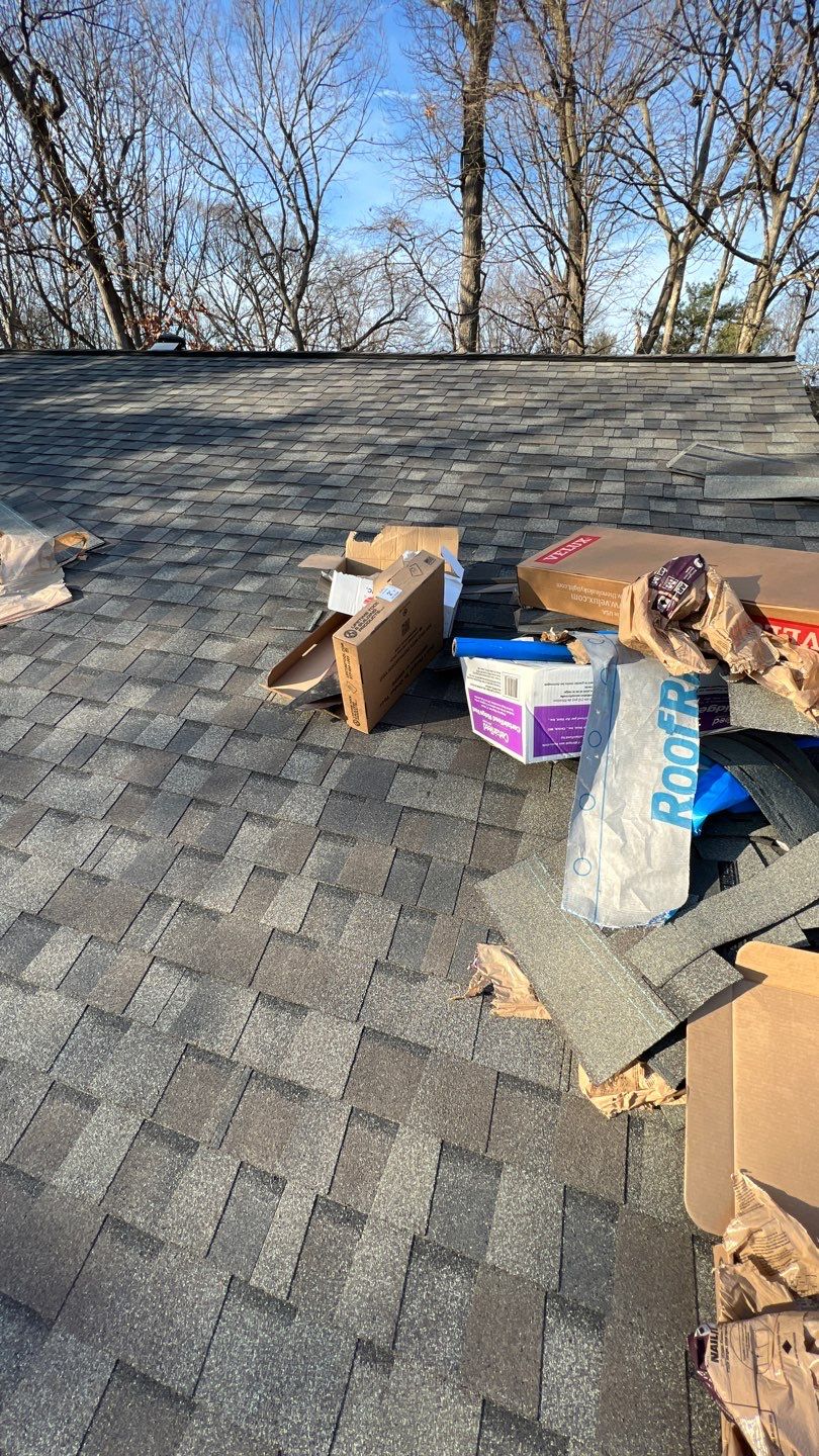 Vienna: Certainteed Landmark Pro Designer Shingles in Max Def Driftwood by RM Banning, Inc.