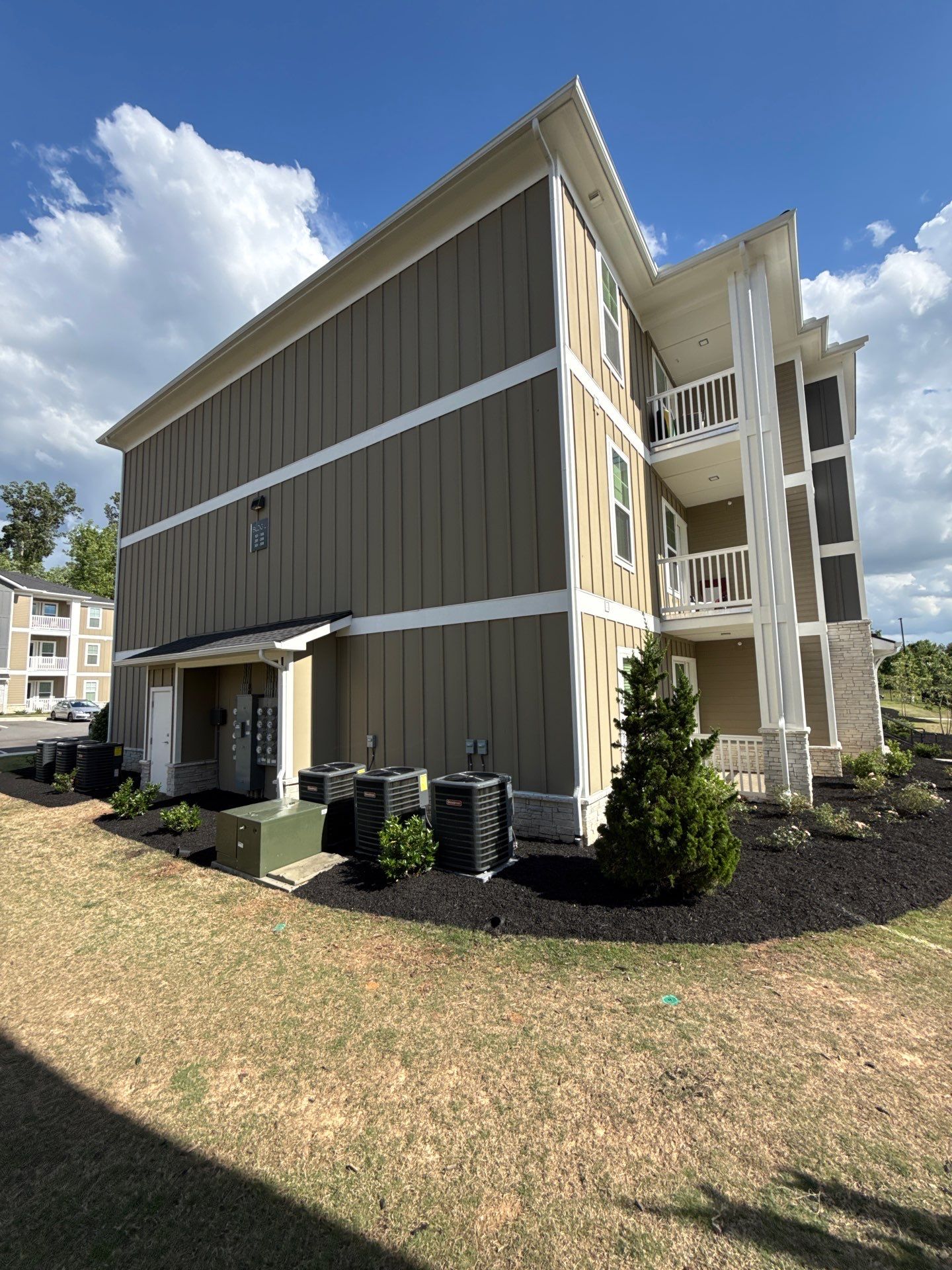 Commercial Property Maintenance by Elite Proscapes LLC