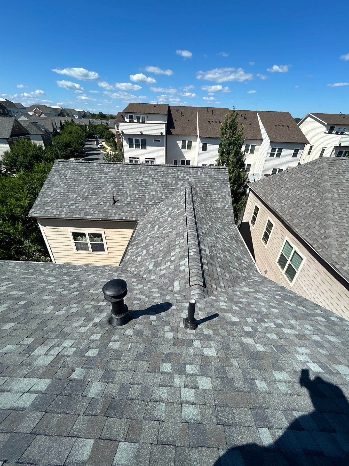 Ashburn: Residential Roof Replacement  with CertainTeed Landmark Pro in Max Def Georgetown Gray by RM Banning, Inc.