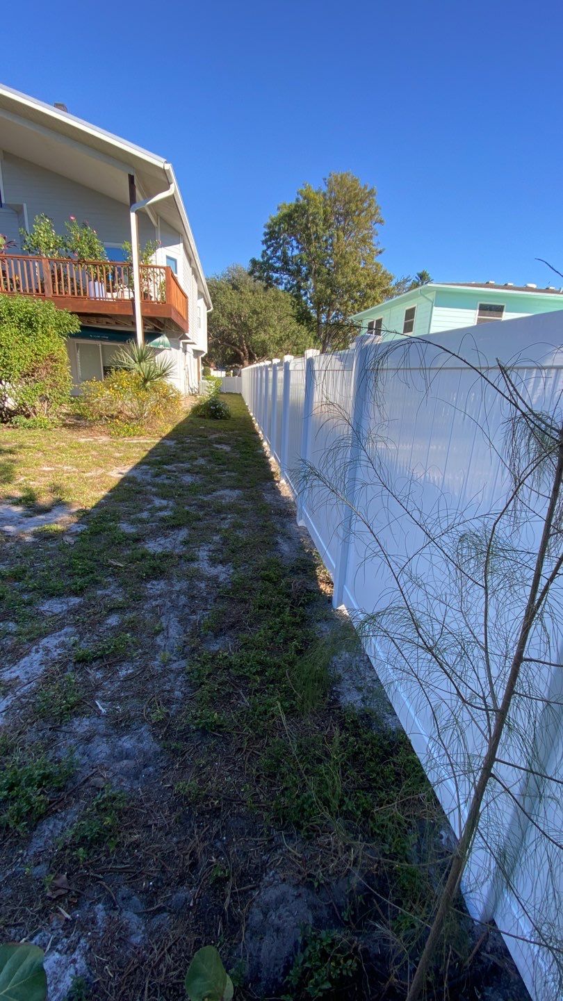 Bradenton, FL 6ft. Tall White Vinyl Privacy Fence by Asap fence and gates, LLC
