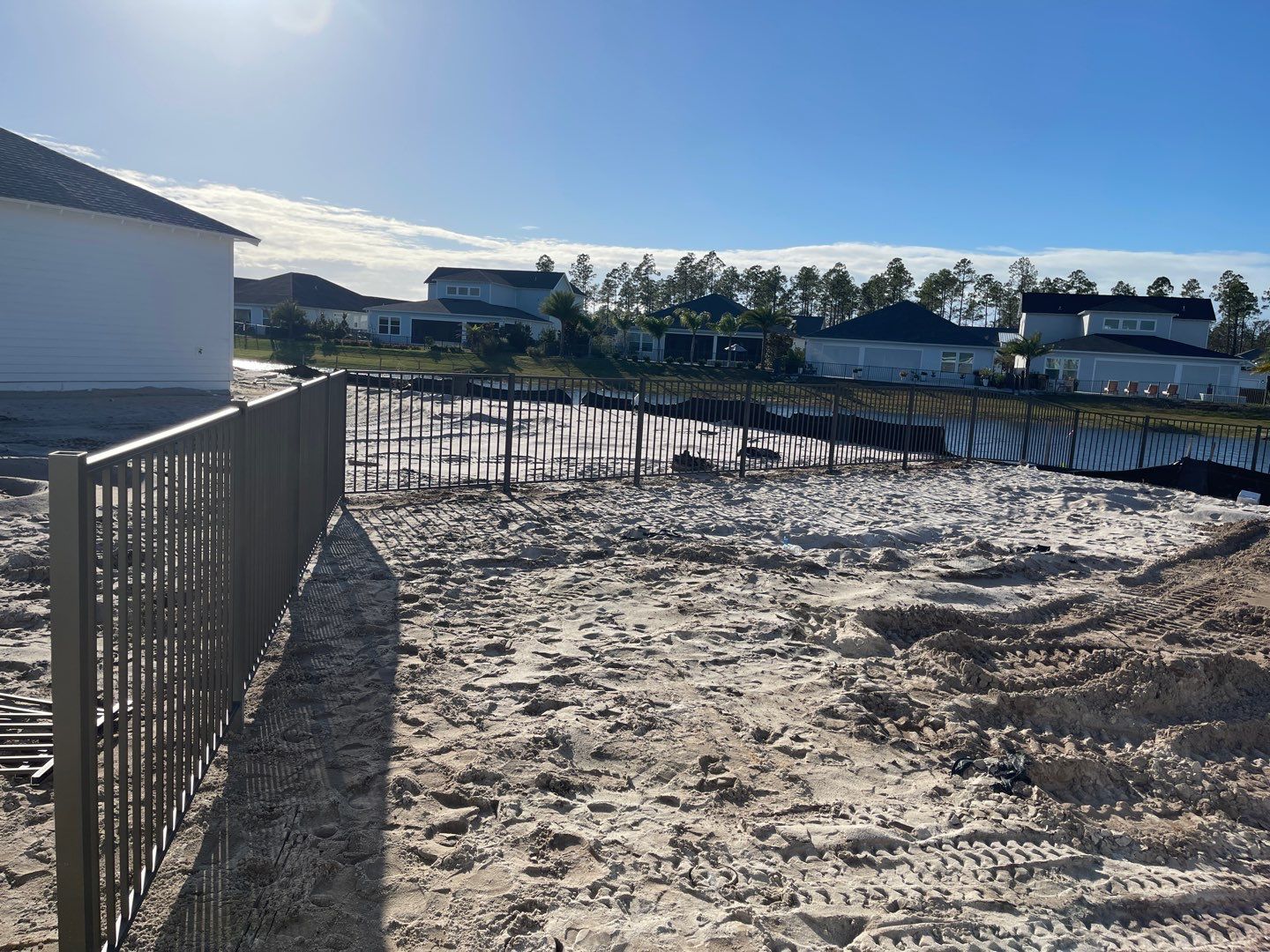WATERSOUND CUSTOM BRONZE ALUMINUM using BRONZE ALUMINUM by Hip Square Fence Inc.