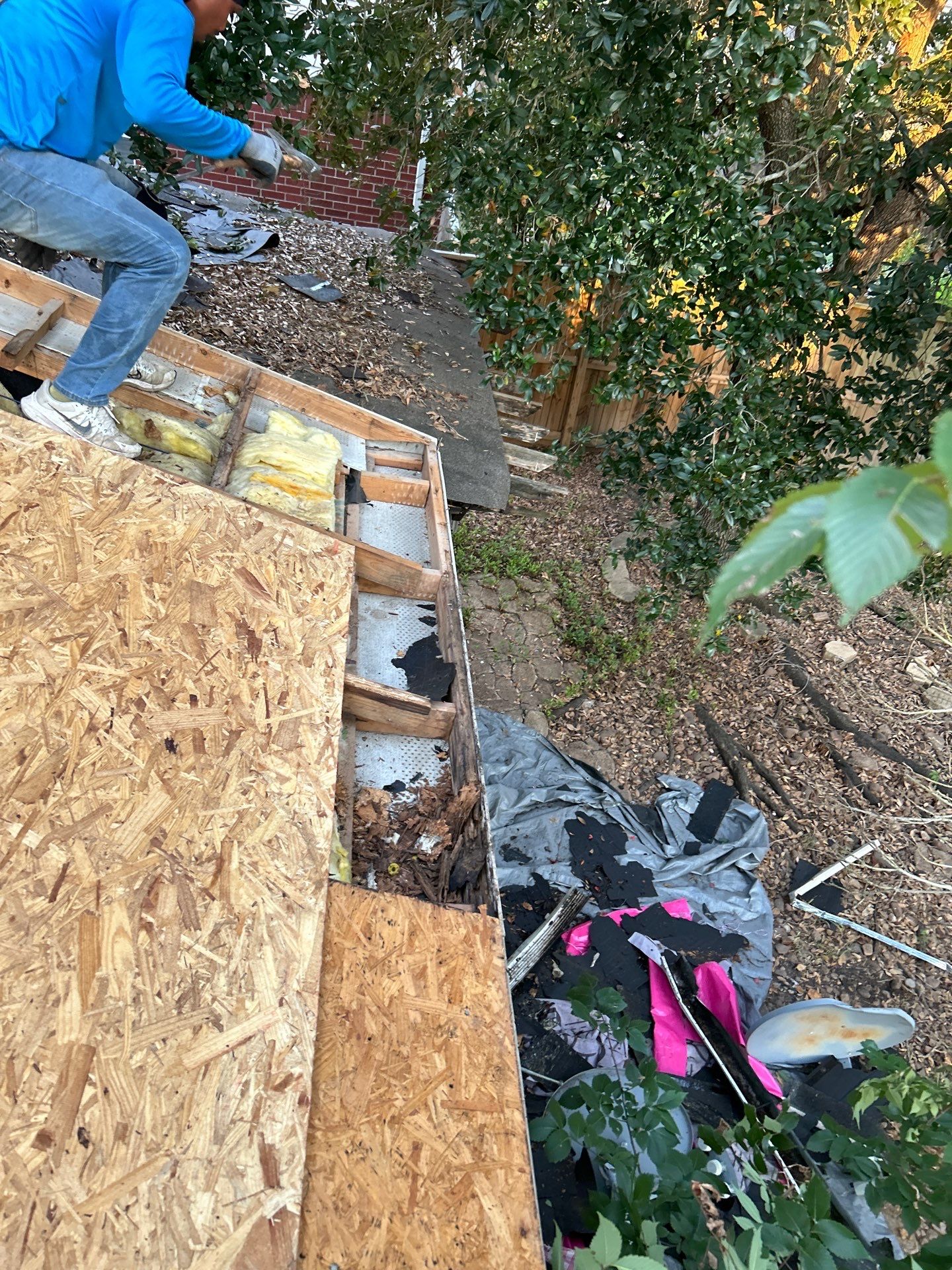 Residential Roofing Installation using Owen's Corning Duration (Lifetime) Shingles by Roof Repair Company