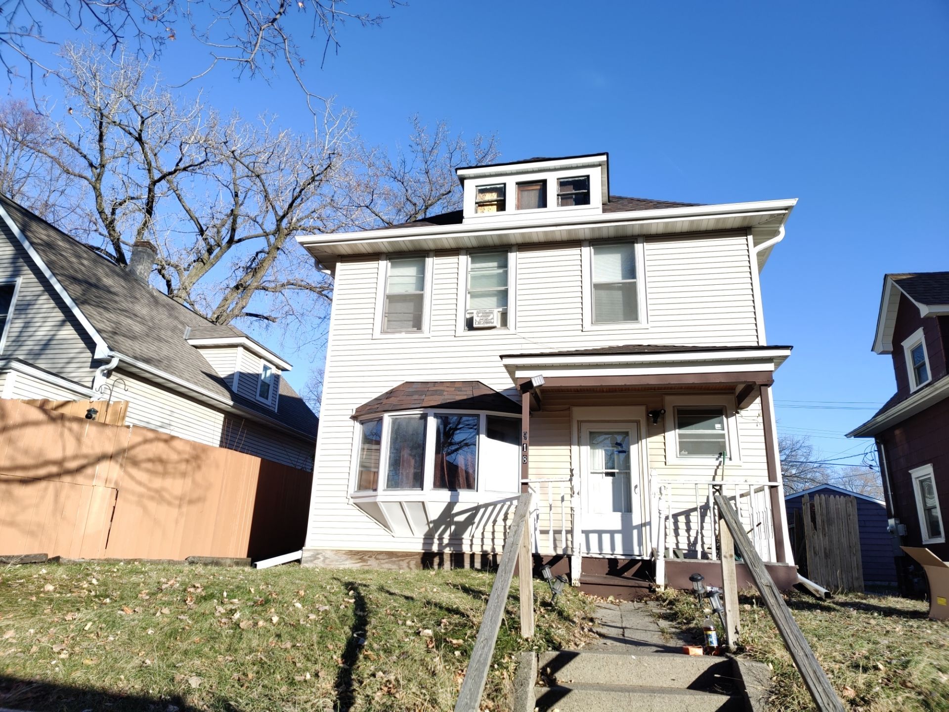 5" Gutters in St. Paul by Next Level Seamless Gutters / Exteriors Inc.