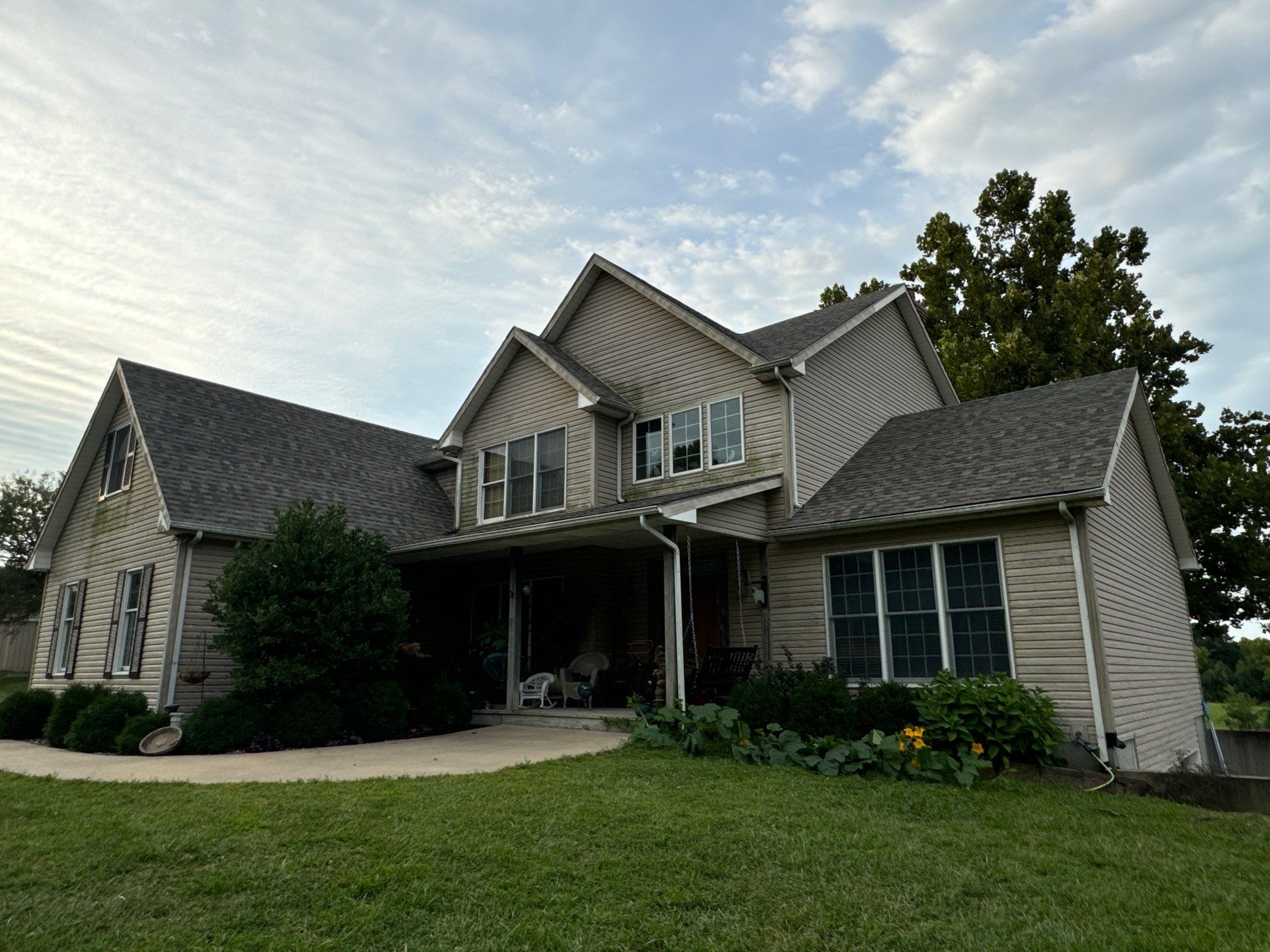 Comprehensive Residential Roof and Siding Replacement in Smithville Missouri by EEC Windows, Siding & Roofing