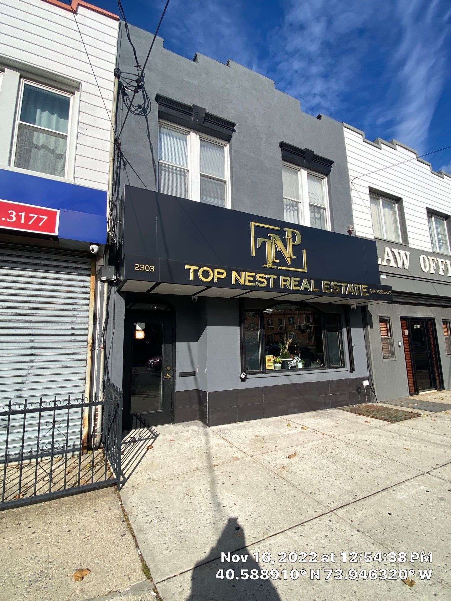 Flat Roof Cleanup Brooklyn by Above All Gutters