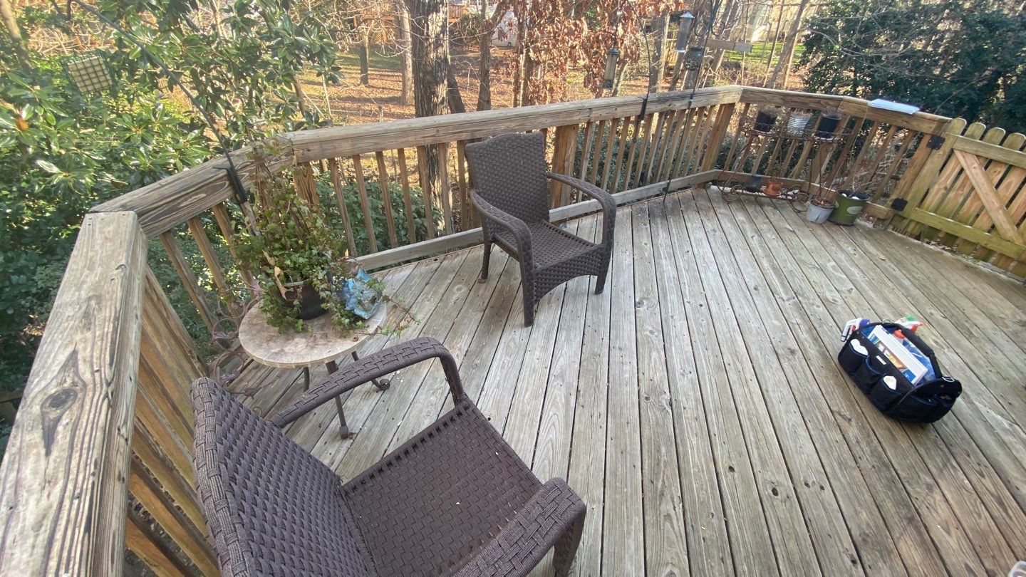 Deck using Wood Sealant by DuraSeal