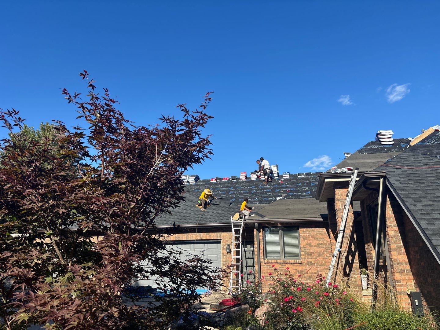 GAF Timeberline HDZ Charcoal by Titan Roofing and Exteriors Inc