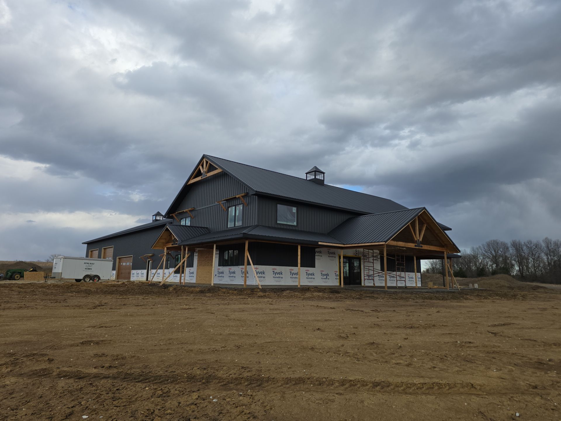 Miles Construction LLC featured photo.