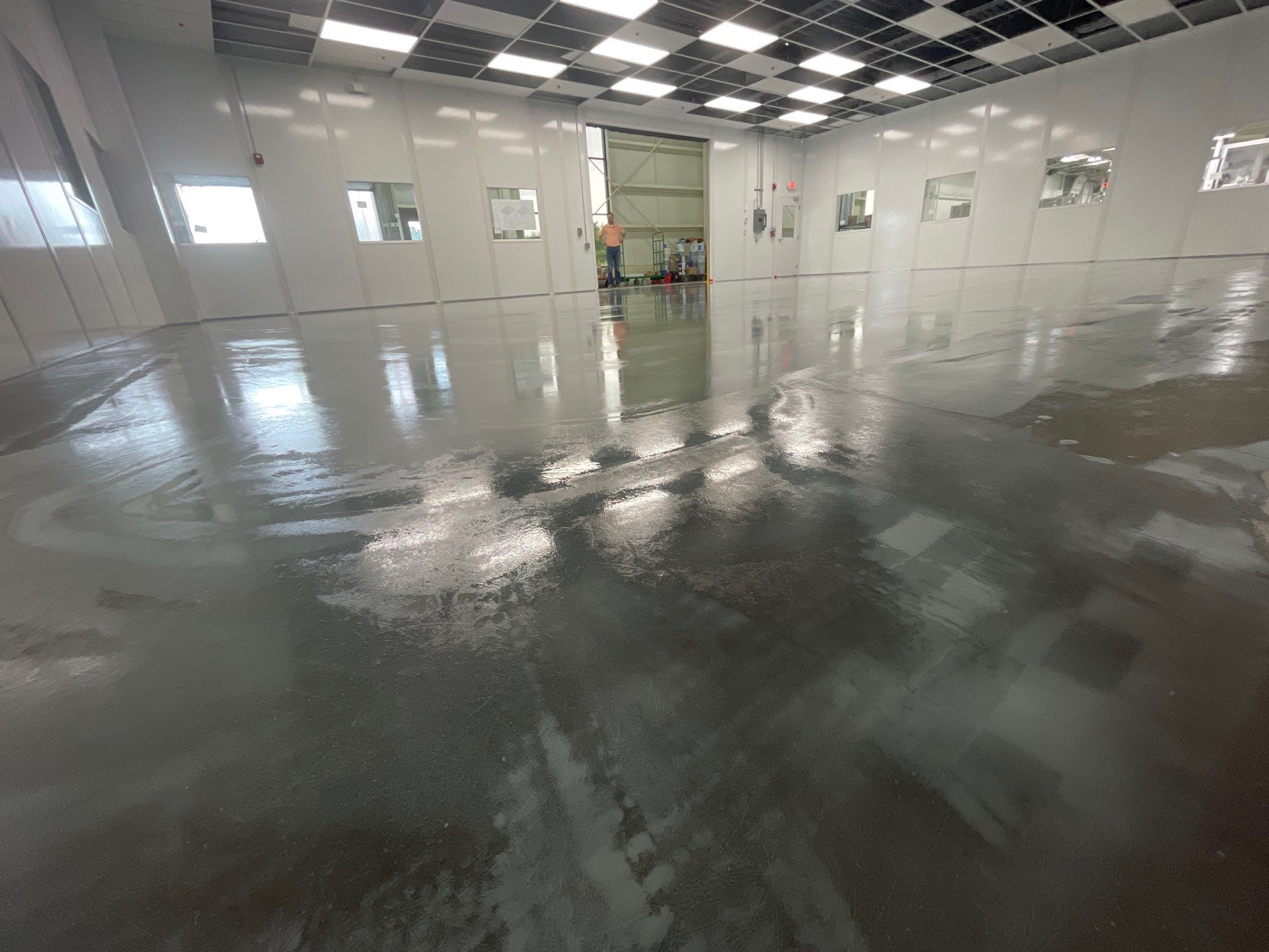 Precision ESD Epoxy Floor Installation – 1,800 Sq. Ft. Industrial Space by Gordon Painting