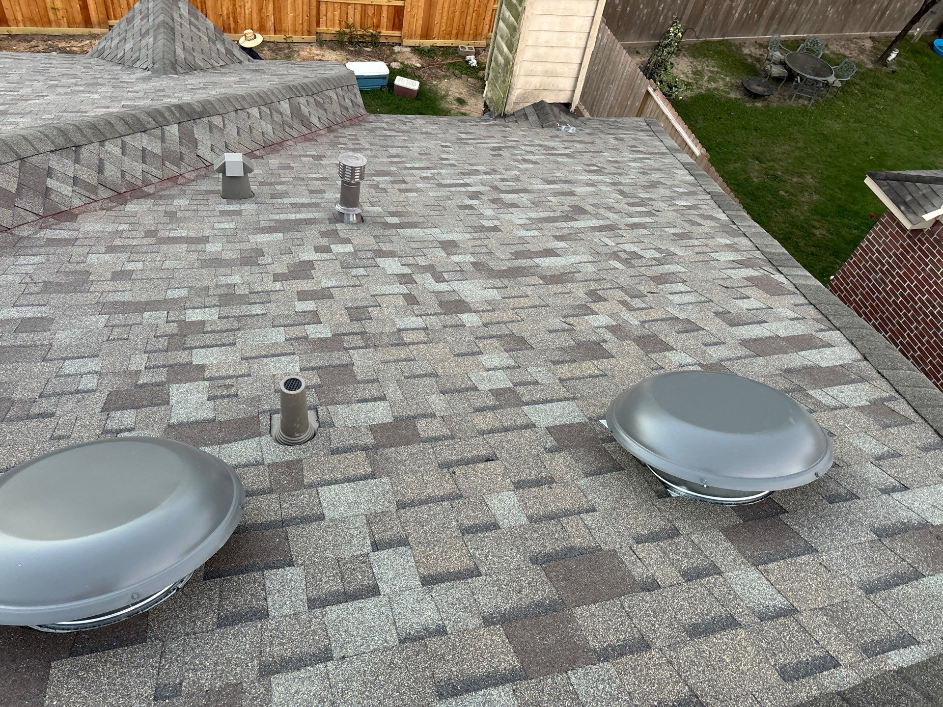 Residential Roofing Installation using Owen's Corning Duration (Lifetime) Shingles by Roof Repair Company
