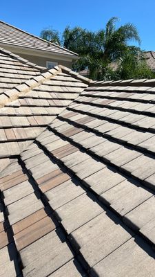 Residential Roofing Repair using Concrete Roof Tile