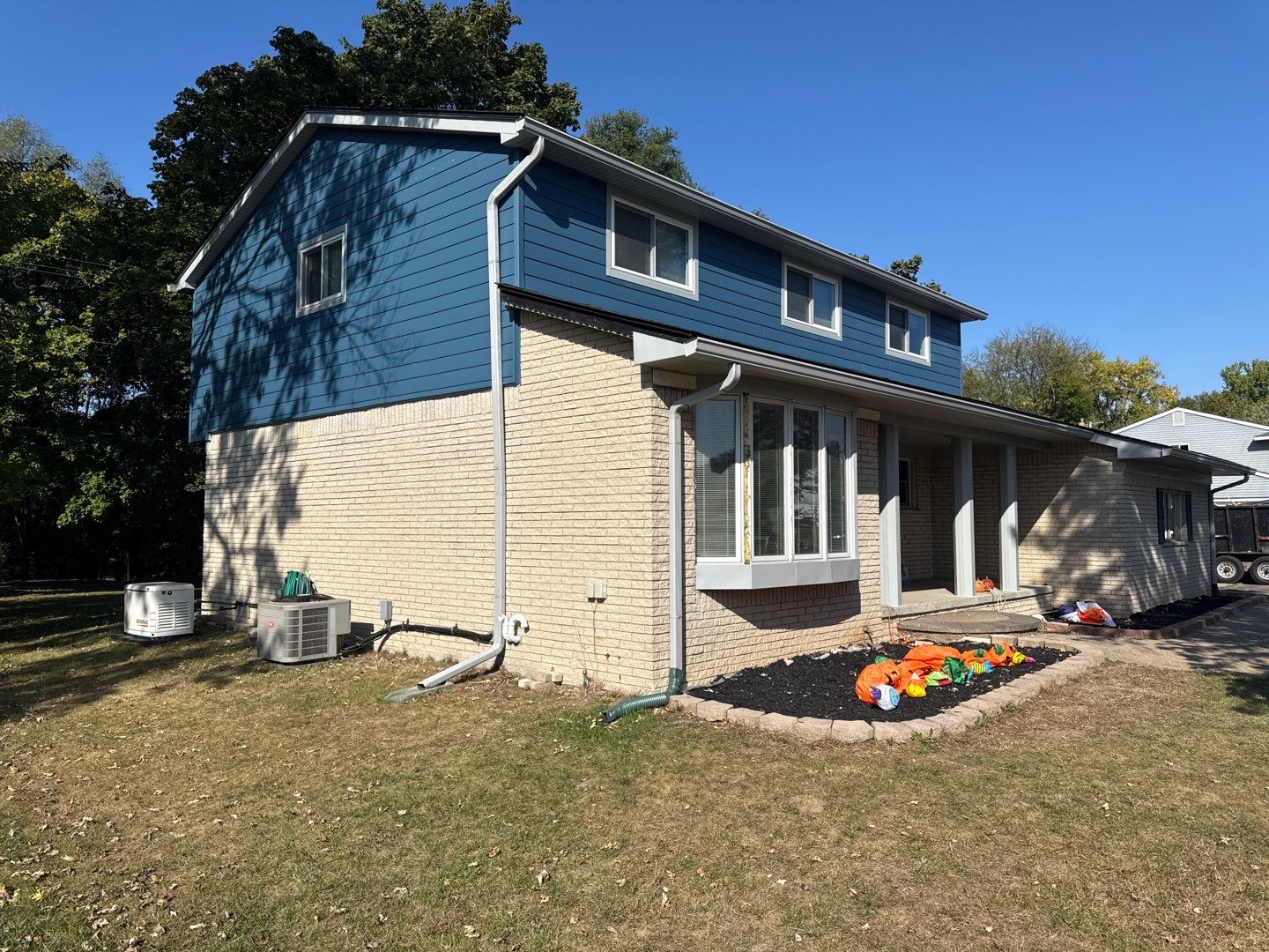 Siding Replacement using Ascend Laguna Blue by 180 Contractors