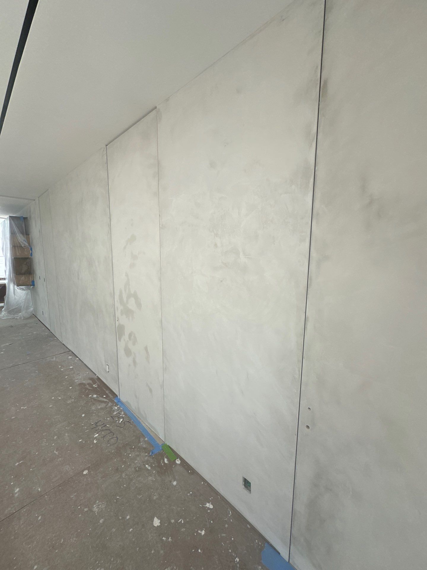 Boca Raton Microtopping On Walls by Seamless Surfaces