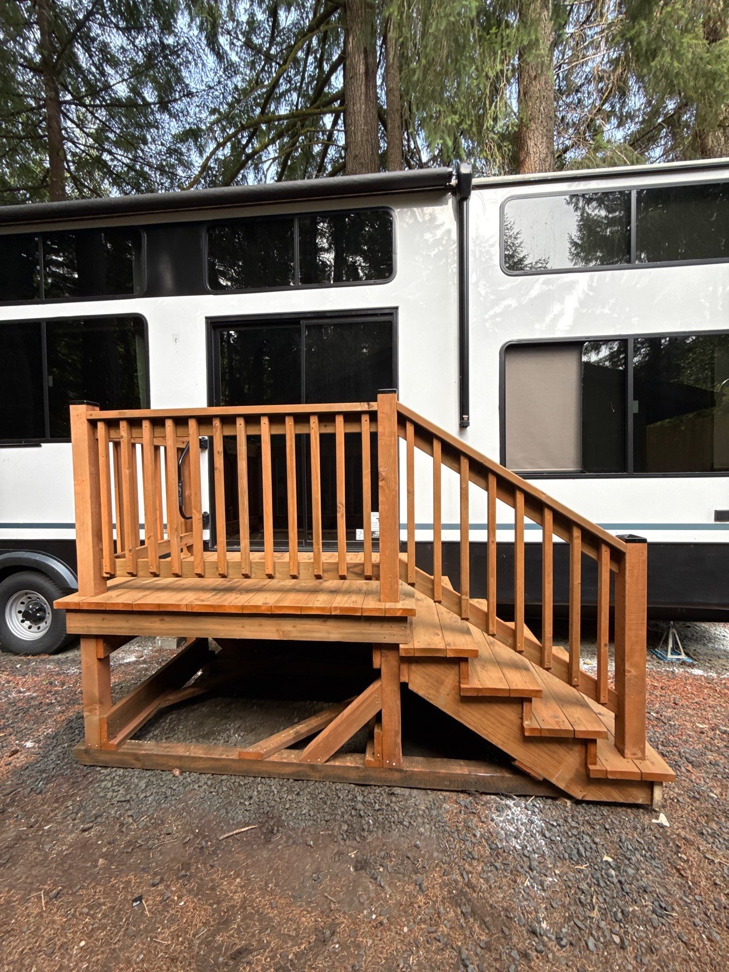 Project in Olympia, WA by Expedeck