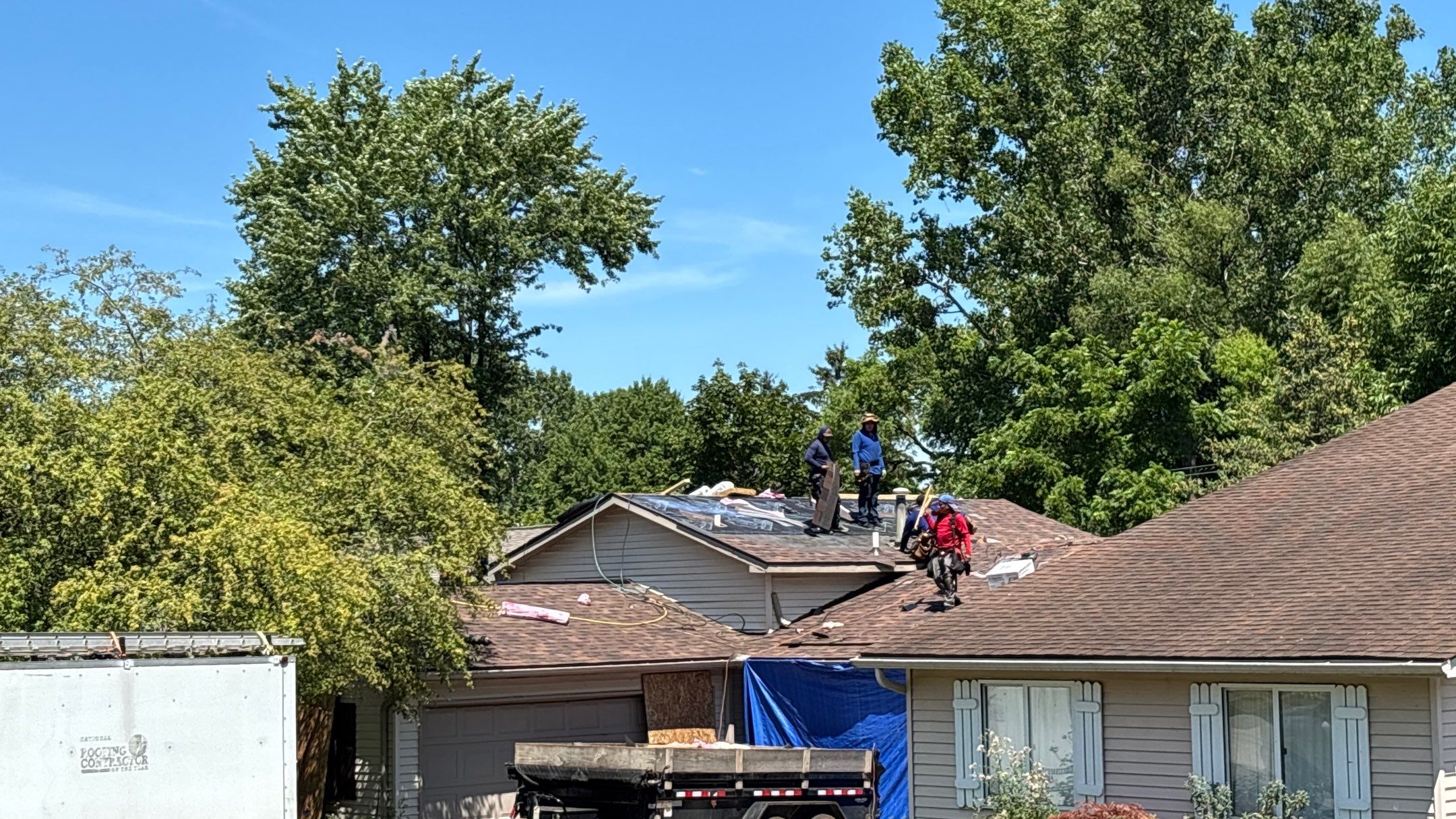 Roof Replacement using Owens Corning Brownwood by 180 Contractors
