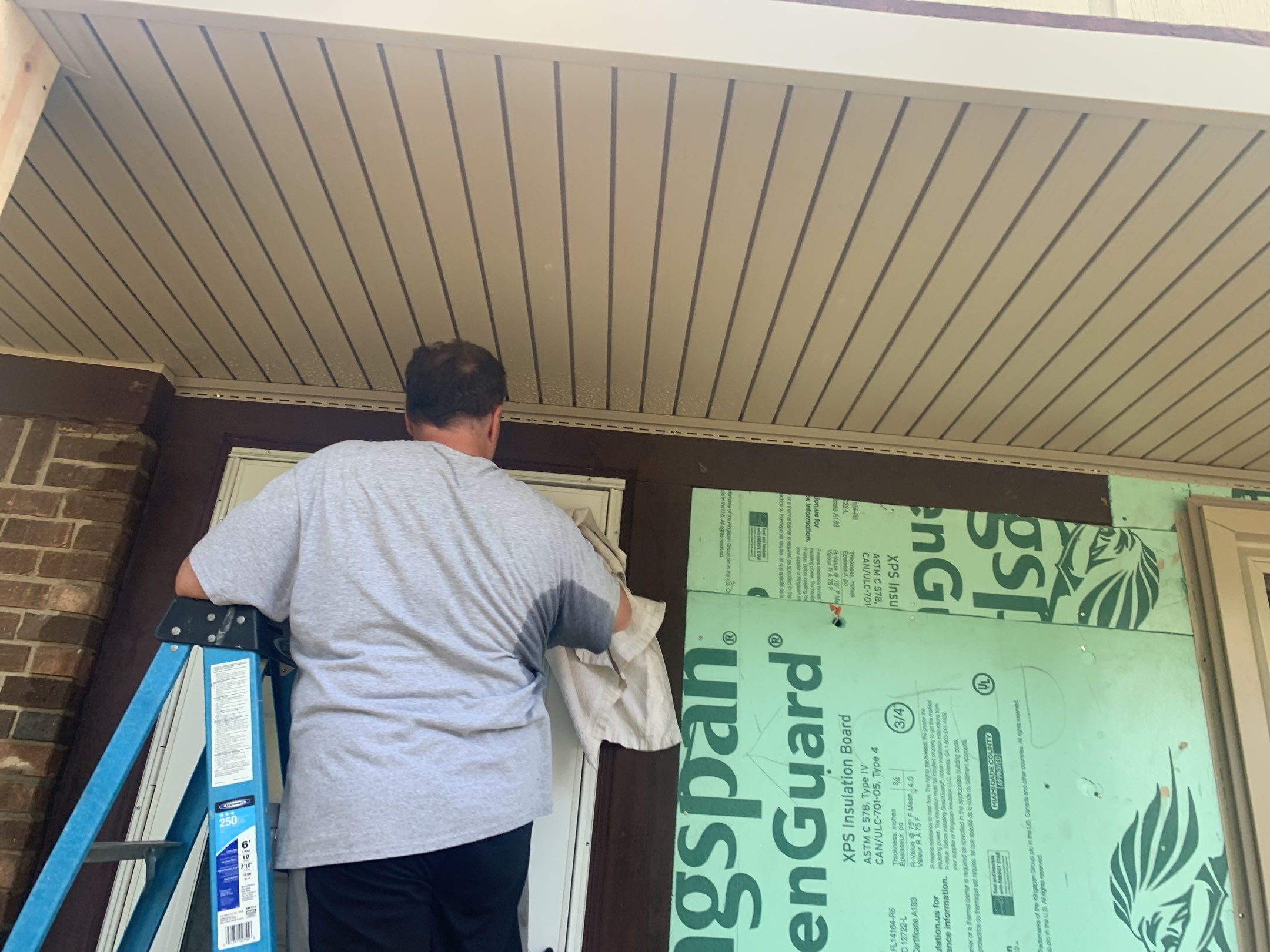 Roof Replacement using CertainTeed Landmark by 180 Contractors