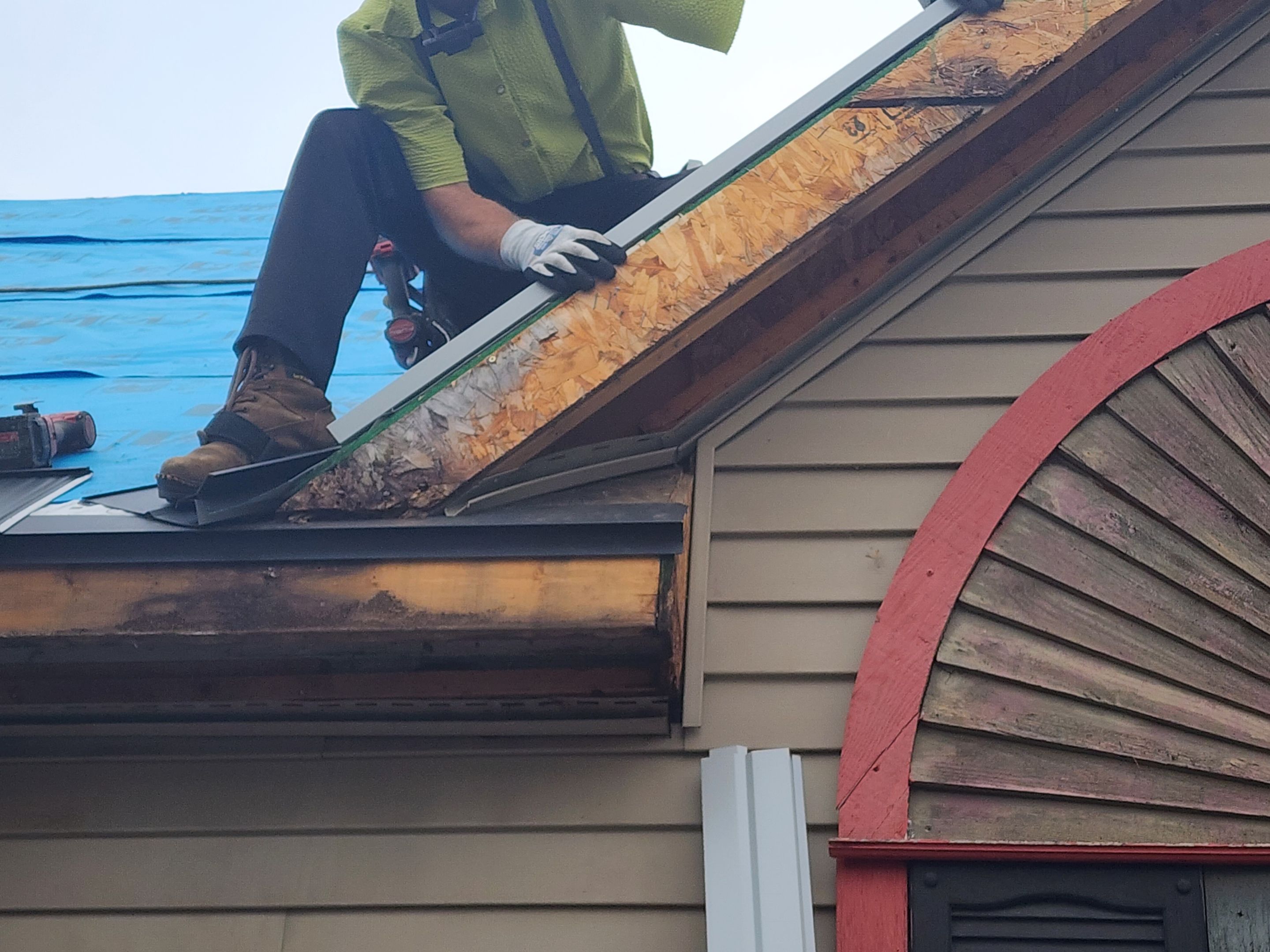 Full Tear-Off Metal Shake Roof Installation – Fort Wayne, IN by 4Ever Metal Roofing