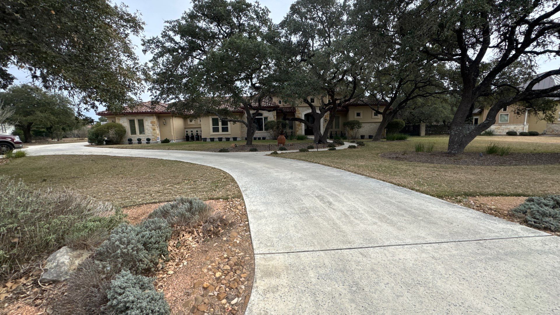 Tile Roof Repair Company | Rox Roofing by Rox Roofing