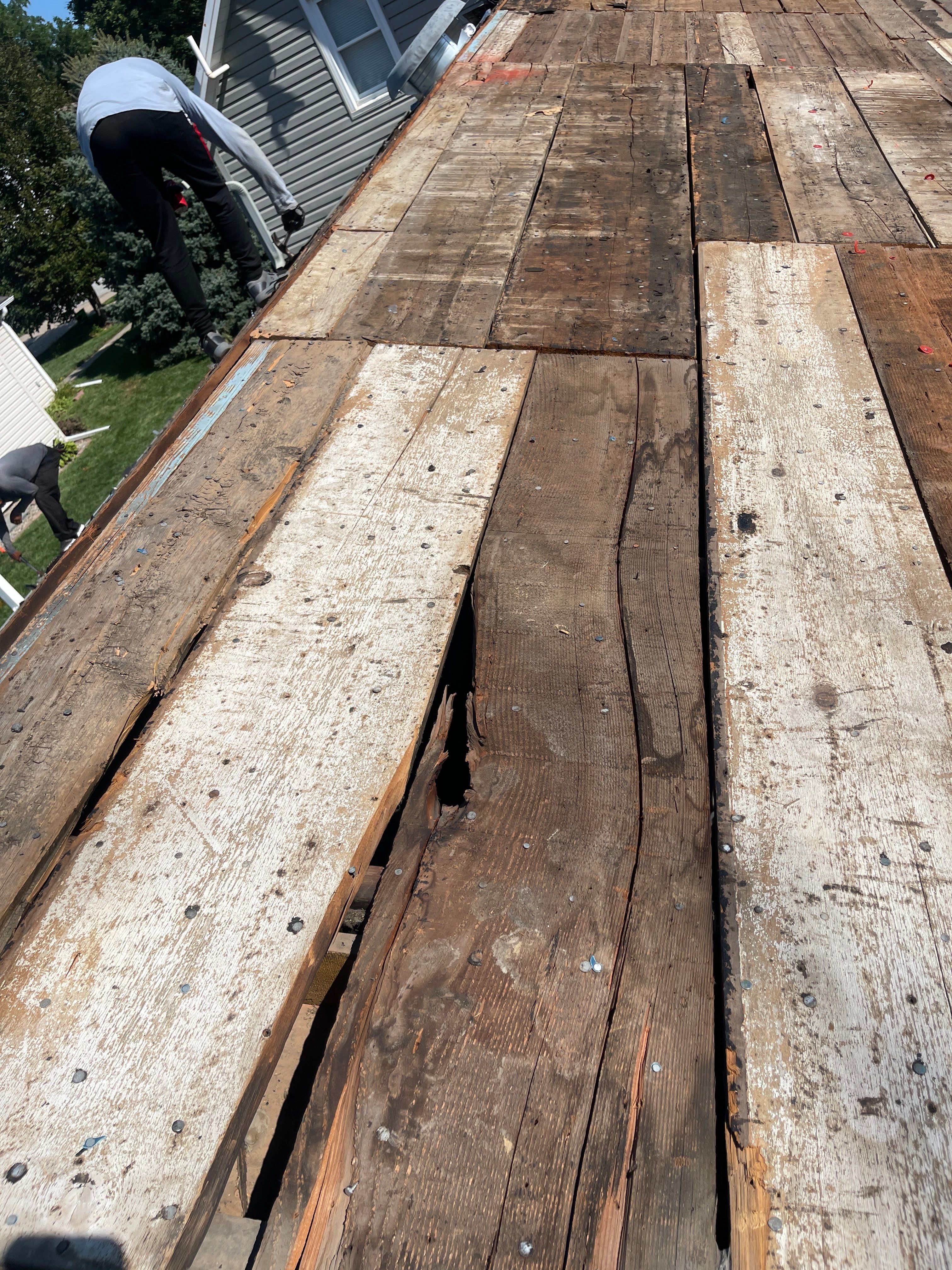 Residential Roofing Installation using Owens Corning Duration Colonial Slate by Lightning Exteriors