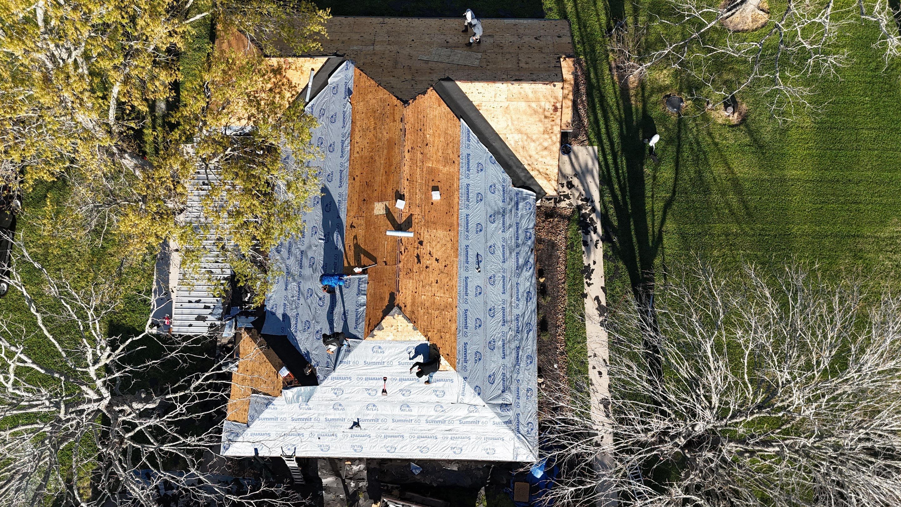Angleton Roof Installation using Atlas Pinnacle Pristine by Modern BYLT Roofing & Construction