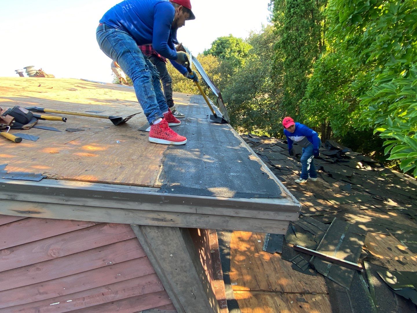 Roof Replacement using CertainTeed Landmark by 180 Contractors