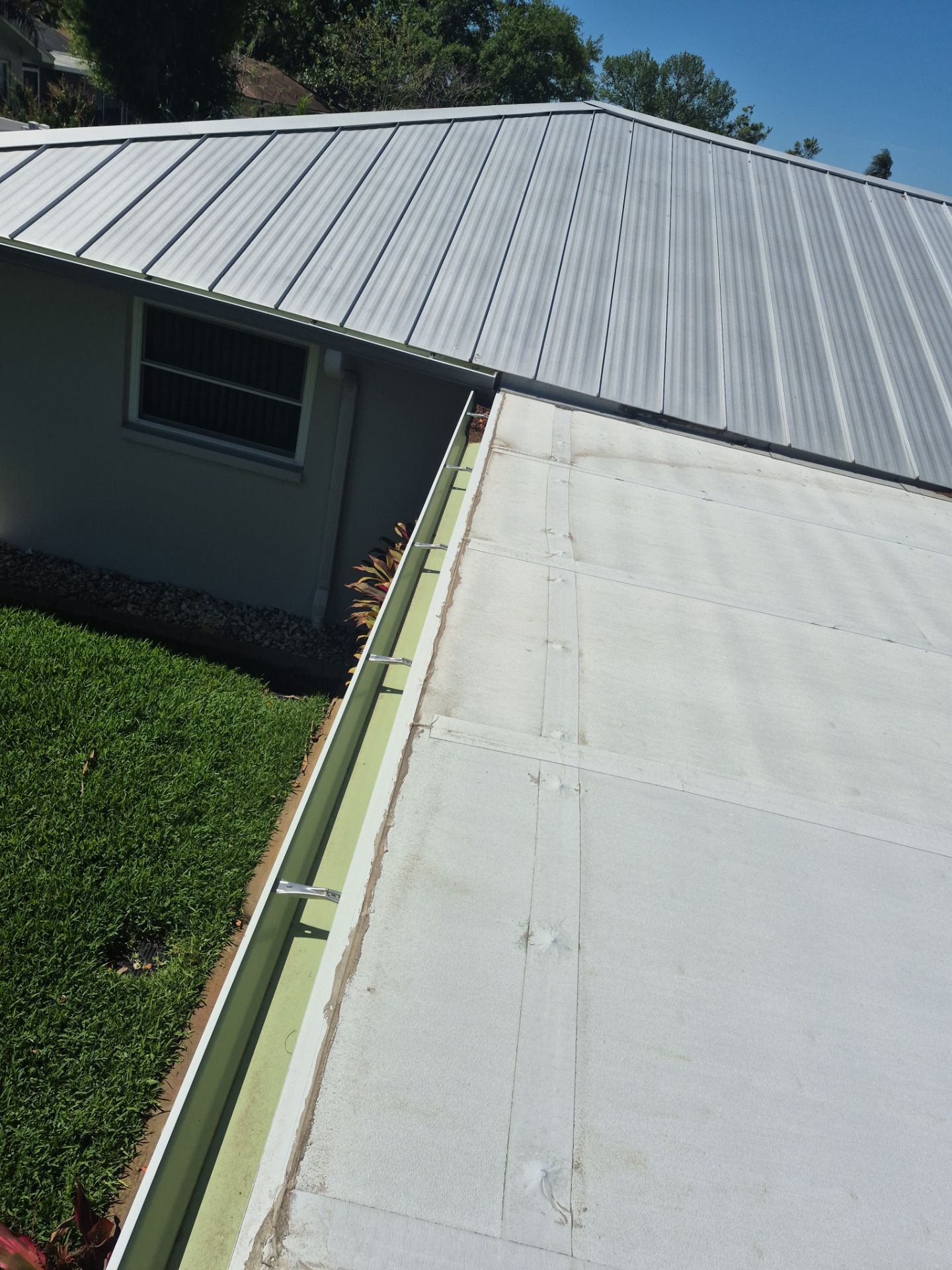 Project in Largo 33774 by Mitchell Roofing Company LLC 