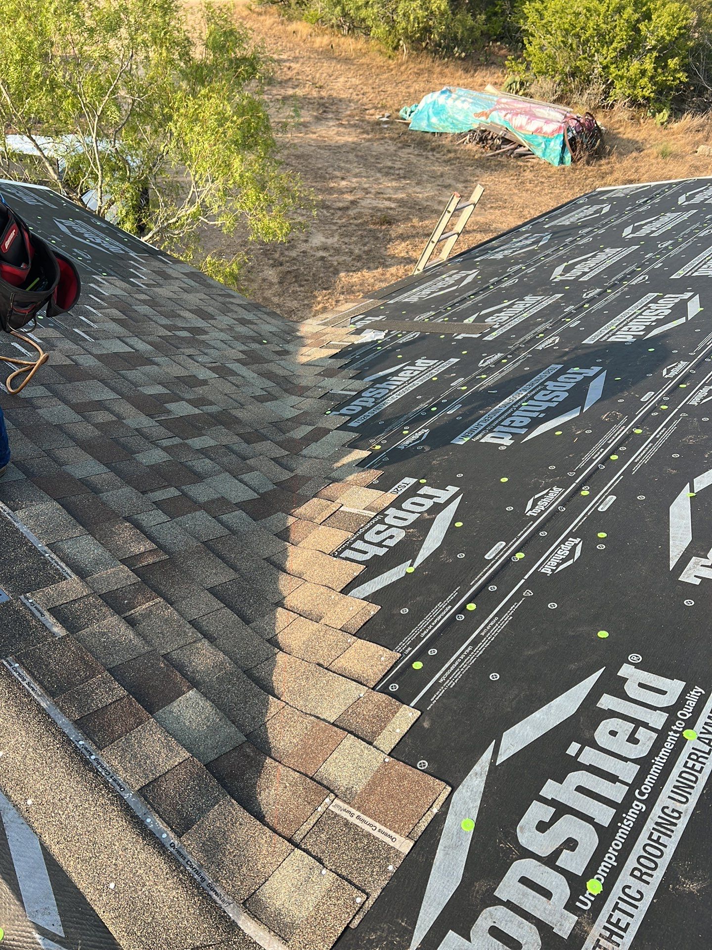 Front Porch Sitt'n by Bayfront Roofing and Construction