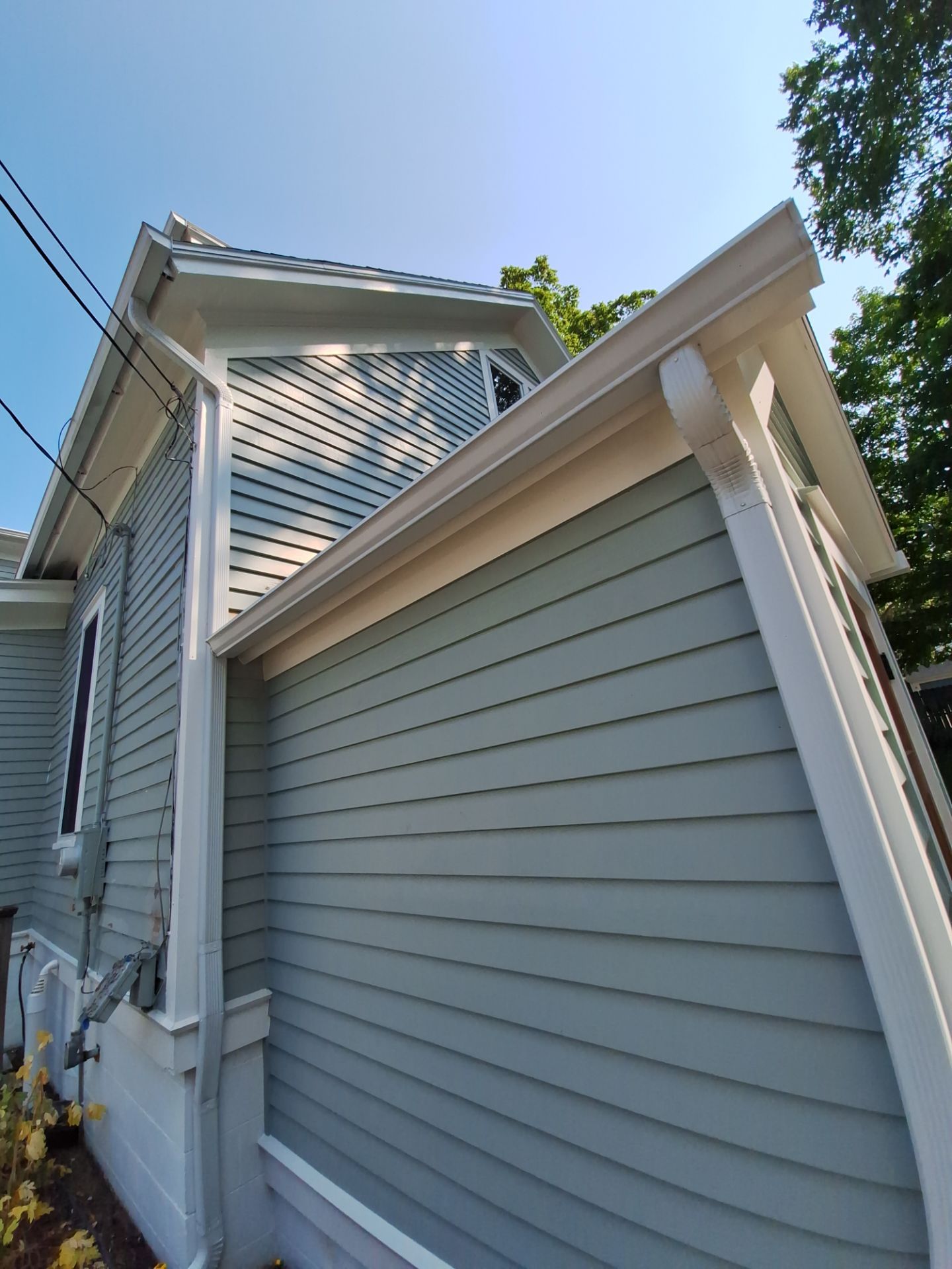 Exterior Painting and Deck staining by Gordon Painting