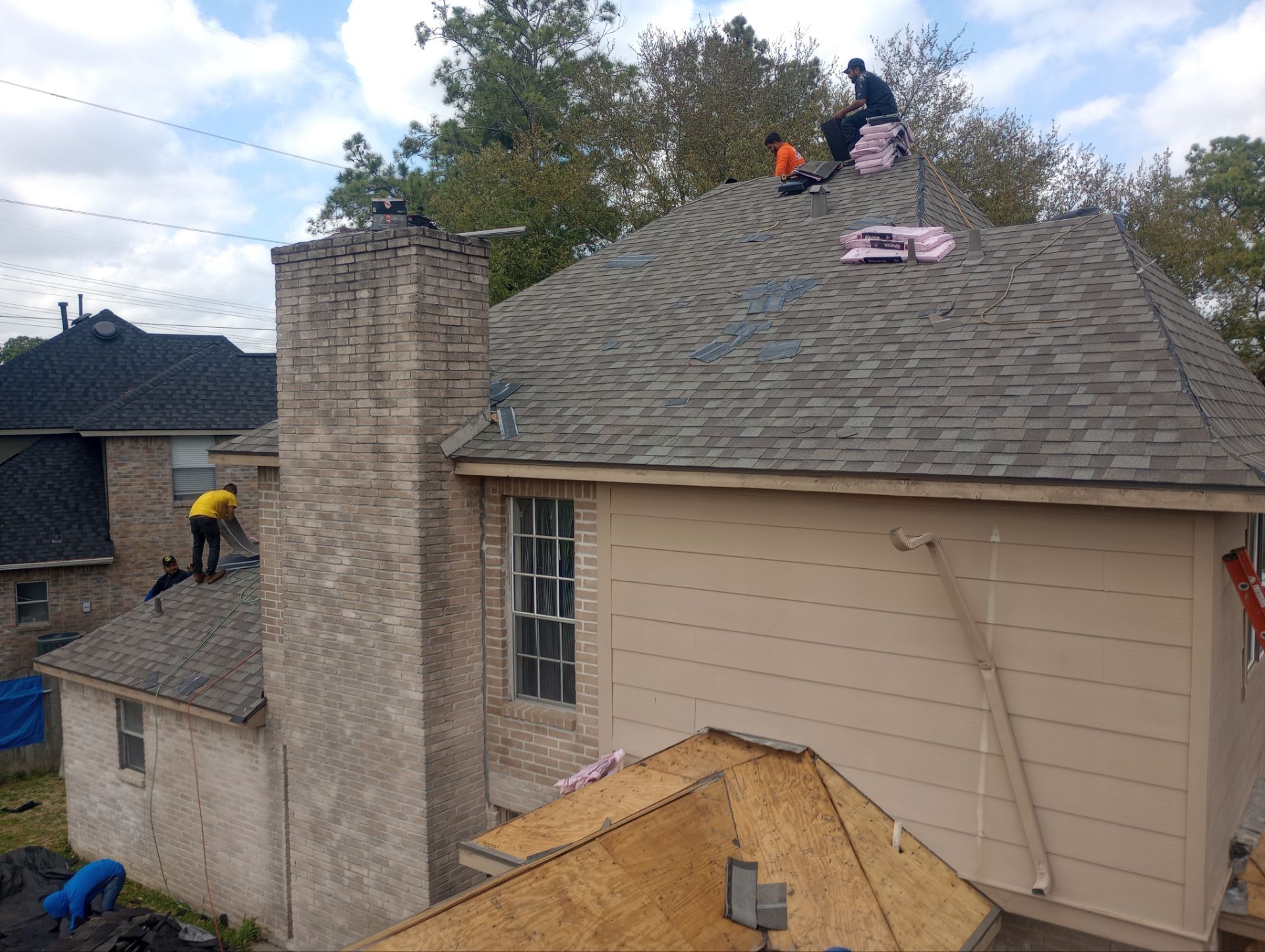 Residential Roofing Repair using Owen's Corning Duration (Lifetime) Shingles by Roof Repair Company