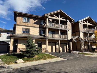 Tenant placement and leasing