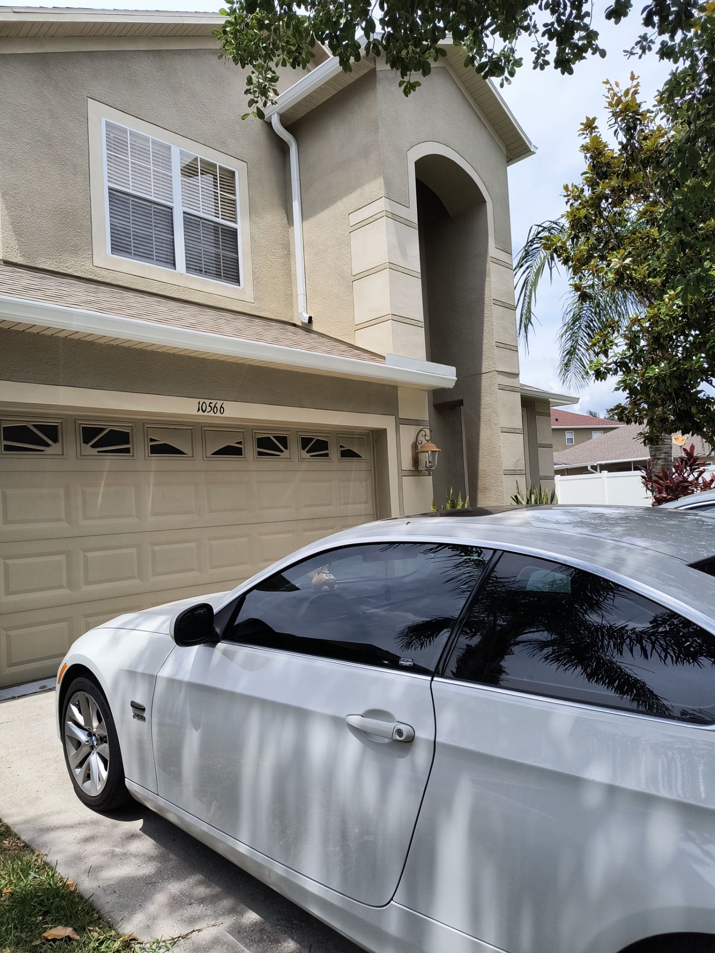 Modern 7-Inch Seamless Gutters for Luxury Homes in Tampa FL by Gutter Professors