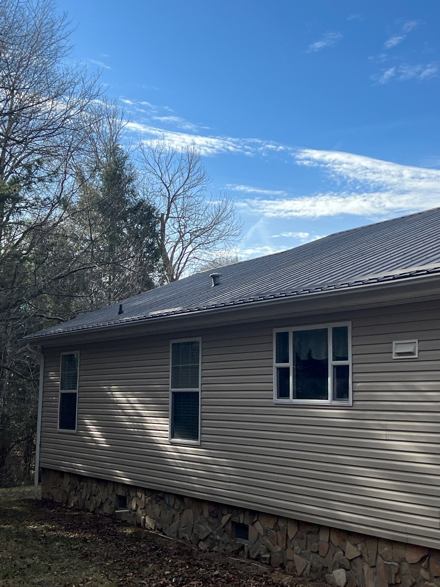 Beam Residence by Omnia Roofing