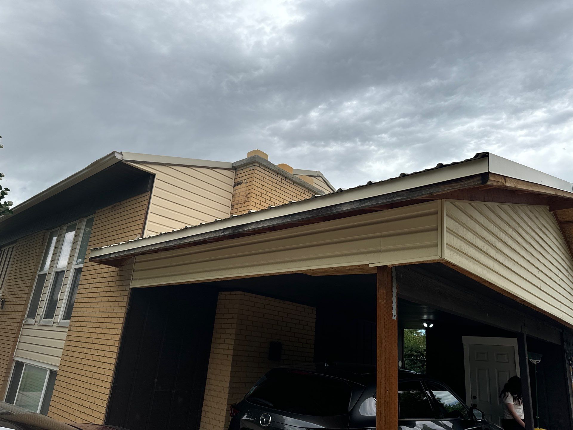 Ogden | Custom Roofline Modernization | Musket Brown & White by Ideal Siding Utah