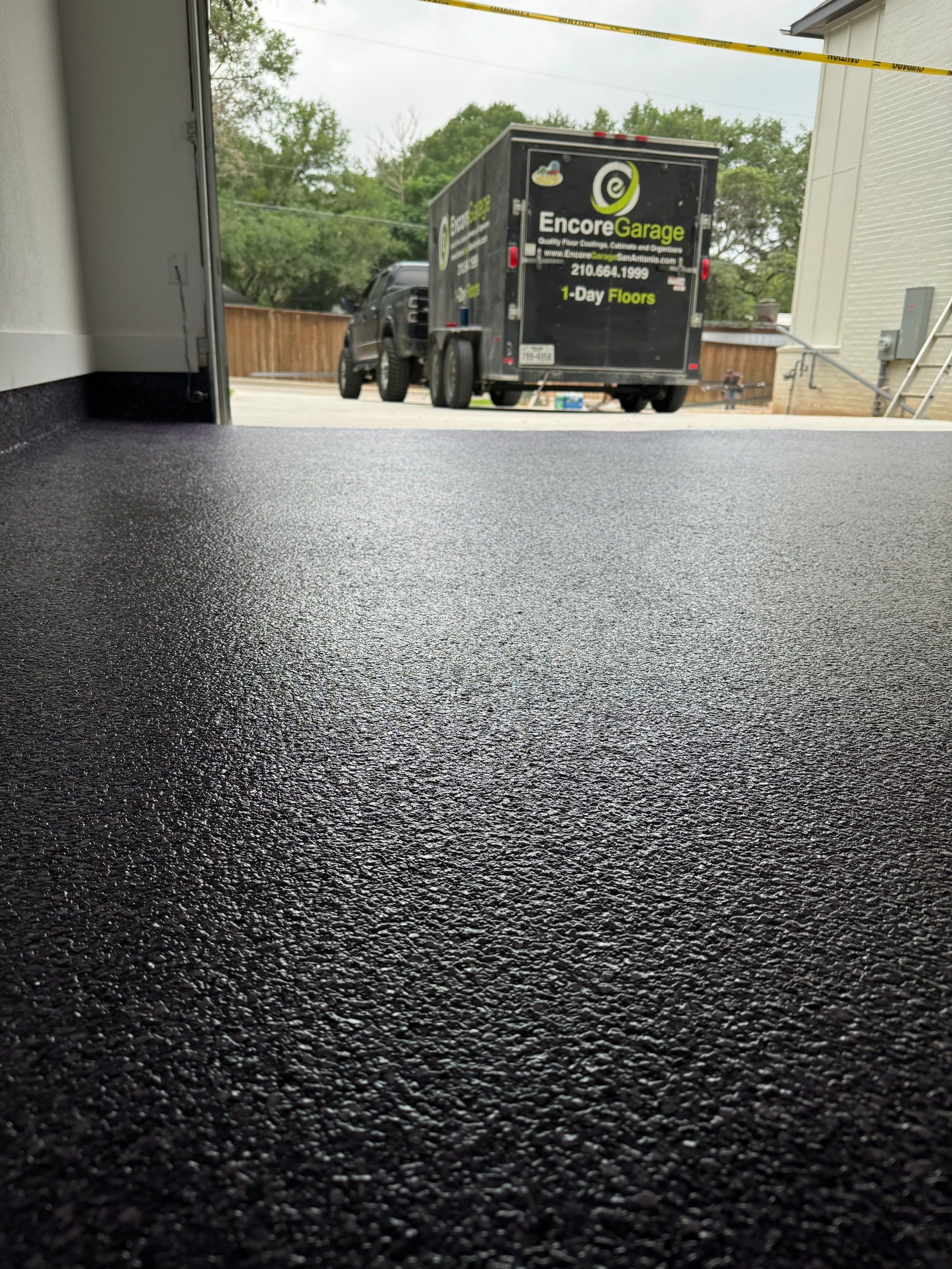 Oak Valley, San Antonio by TORO Garage Co