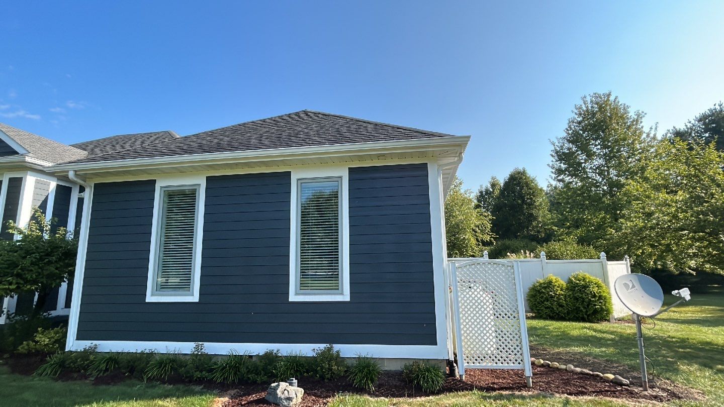 Residential Roofing Installation using Duration Series Shingles - Williamsburg Gray by RoofX 