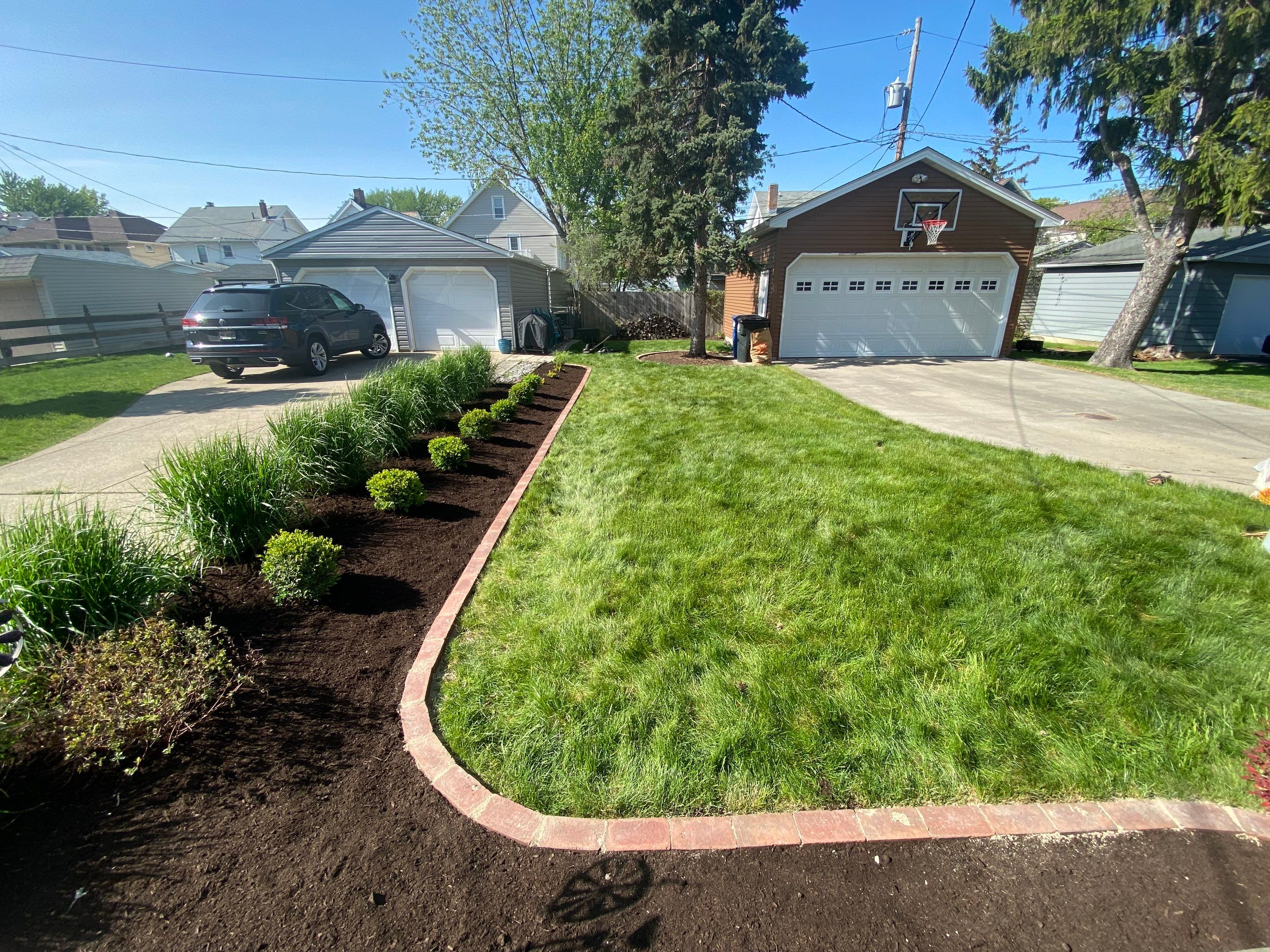 Hardscape Boarder Install by Elm Rose Gardens