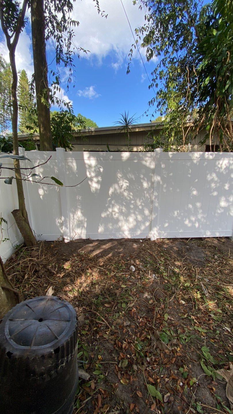 Bradenton, FL 4 ft. and 6 ft. Vinyl Privacy Fence by Asap fence and gates, LLC