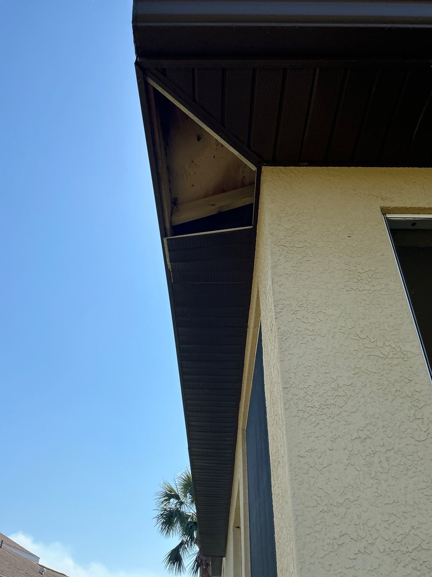 Metel Soffit and Fascia Installation in Lakewood Ranch FL by Gutter Professors