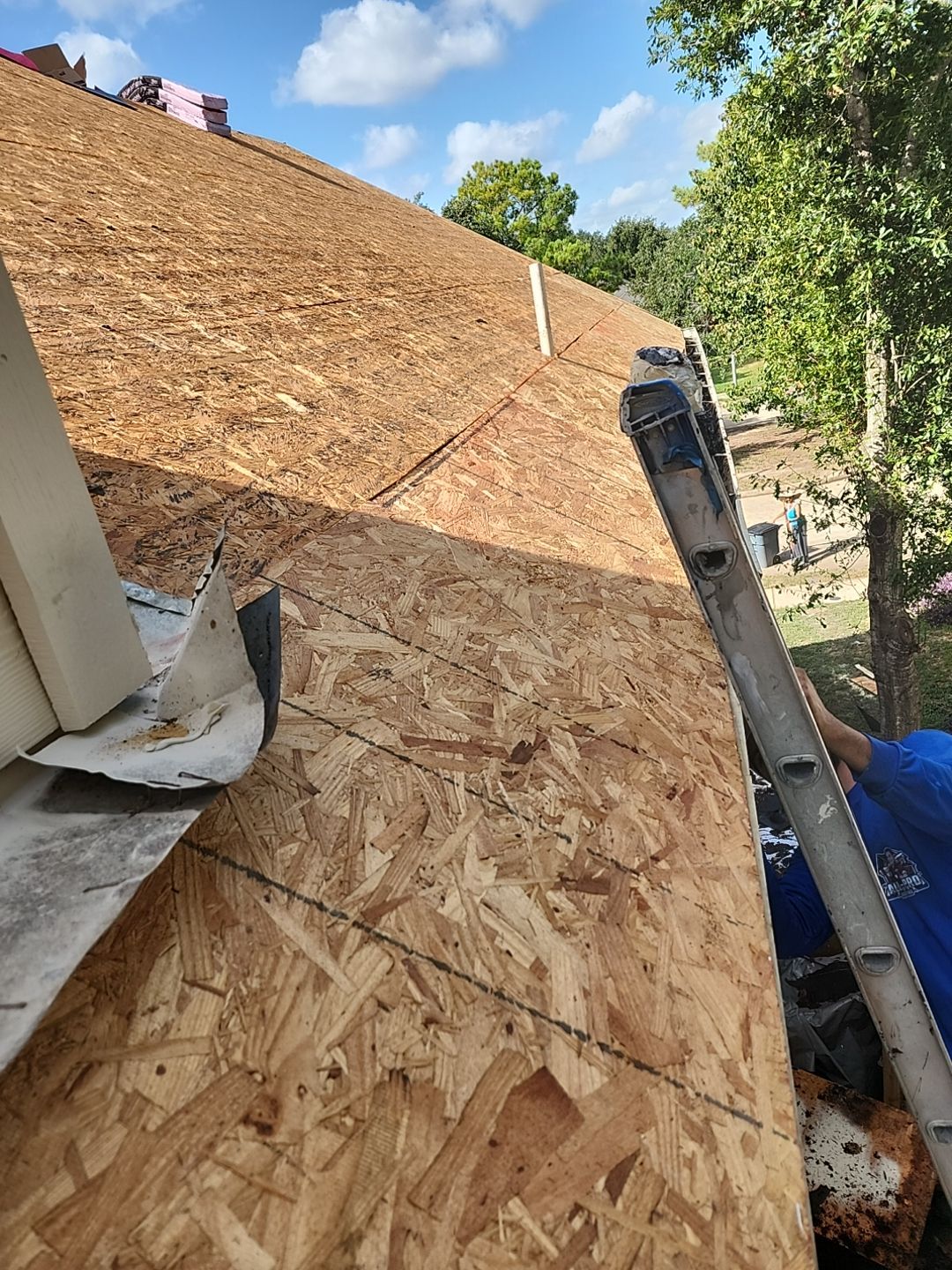 Residential Roofing Installation using Owen's Corning Duration (Lifetime) Shingles by Roof Repair Company